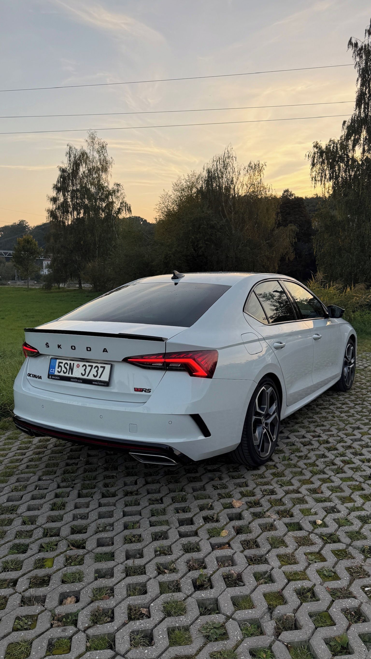 Škoda Octavia, Škoda Octavia Rs 4x4 - fotka 5