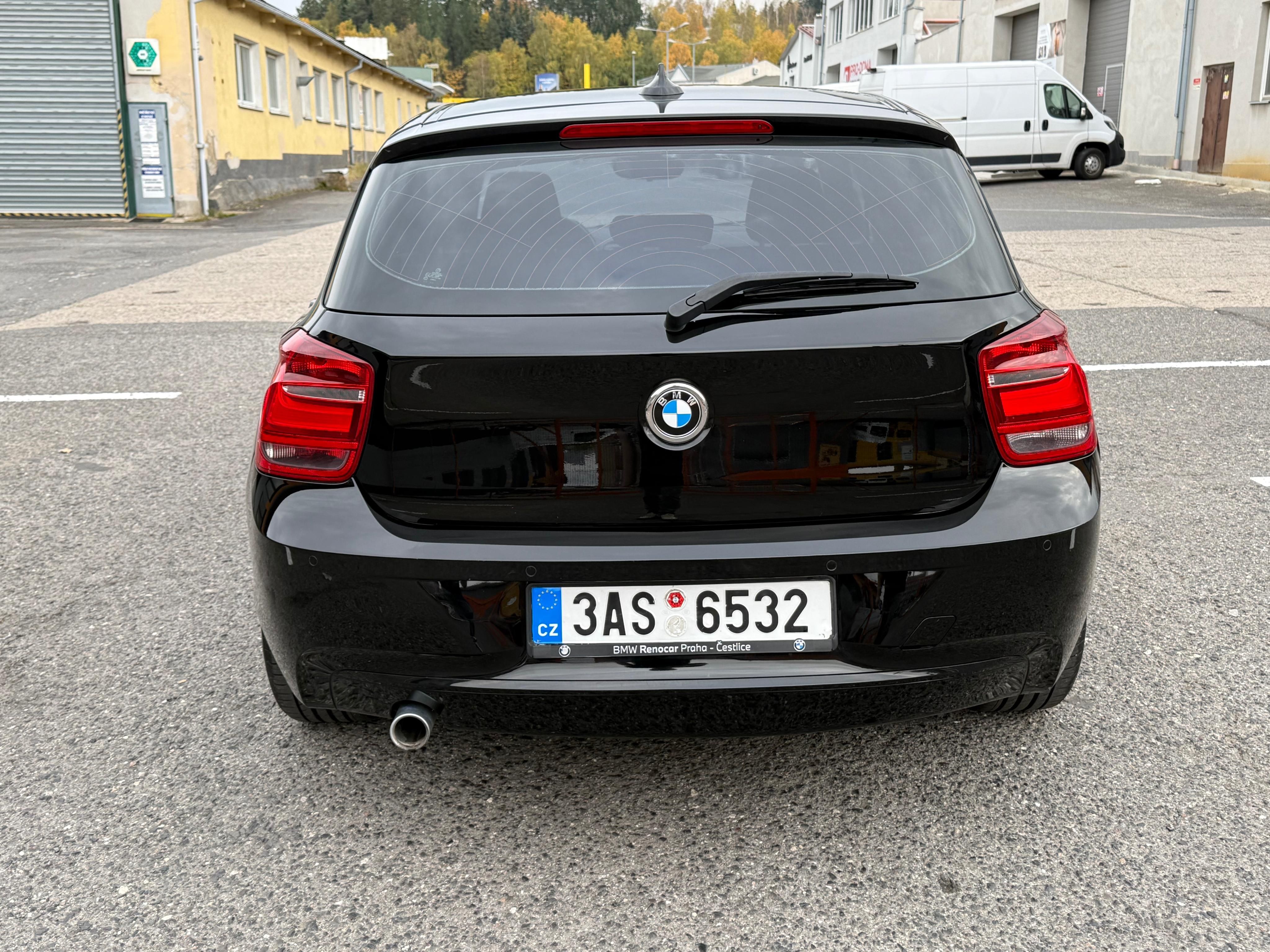 BMW Řada 1, F20, automat, CZ, NAVI - fotka 6