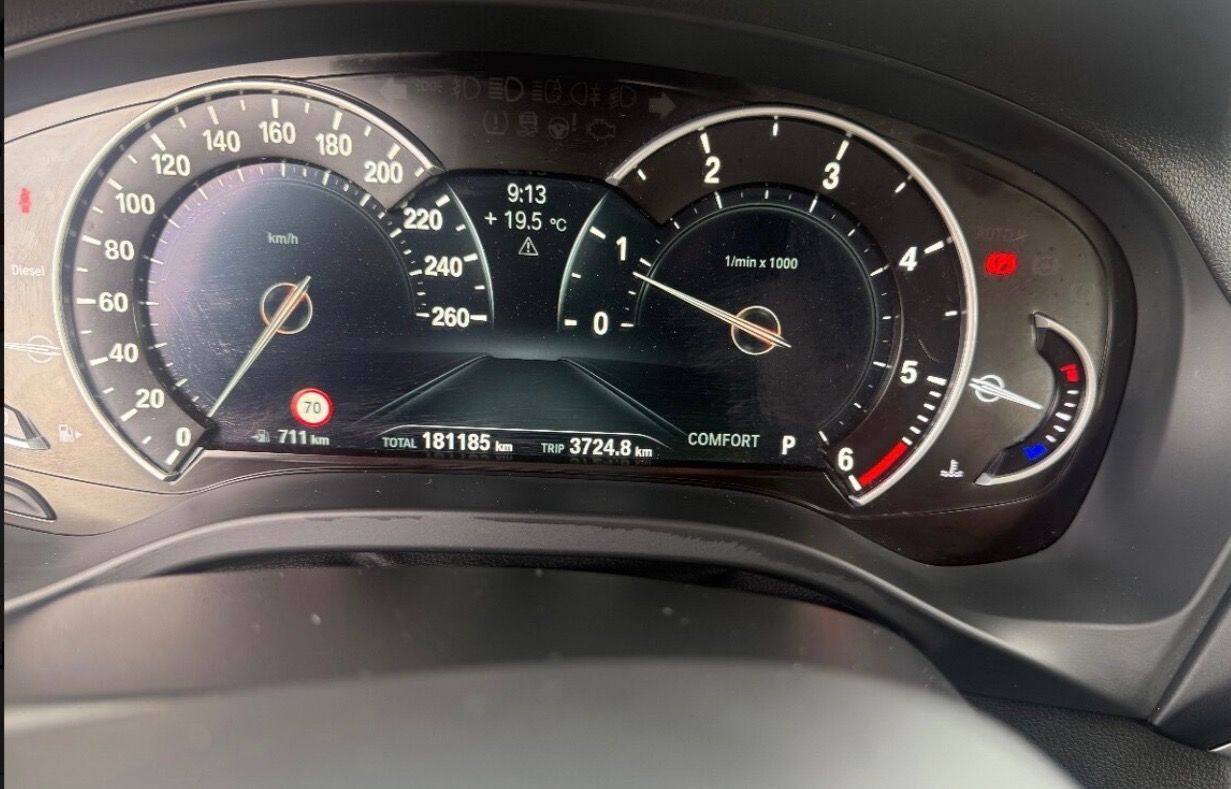 BMW X3, XDrive 20d 140kw 4x4 - fotka 4