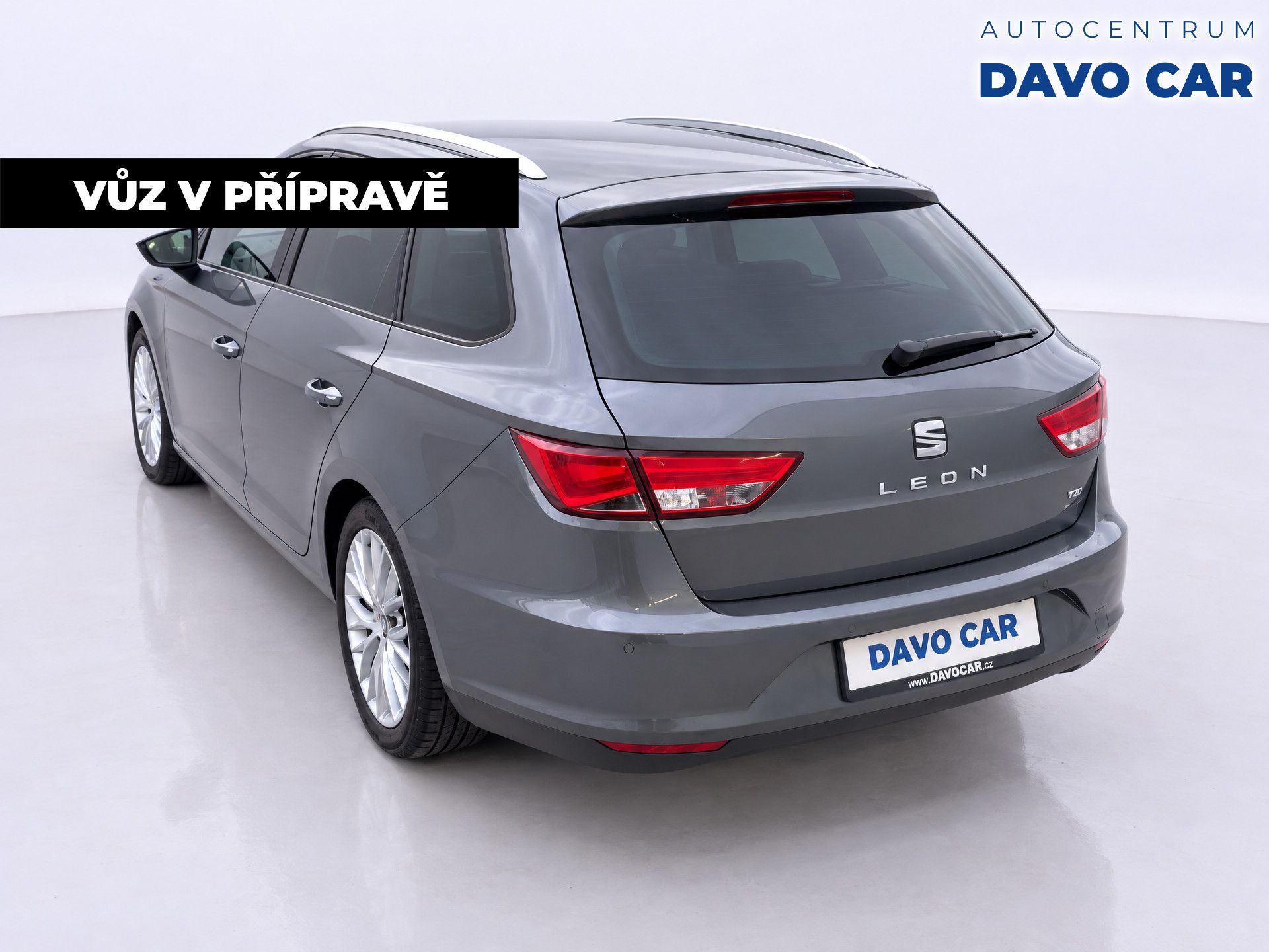 Seat Leon, 2,0 TDI 110kW DSG Style Kůže - fotka 2