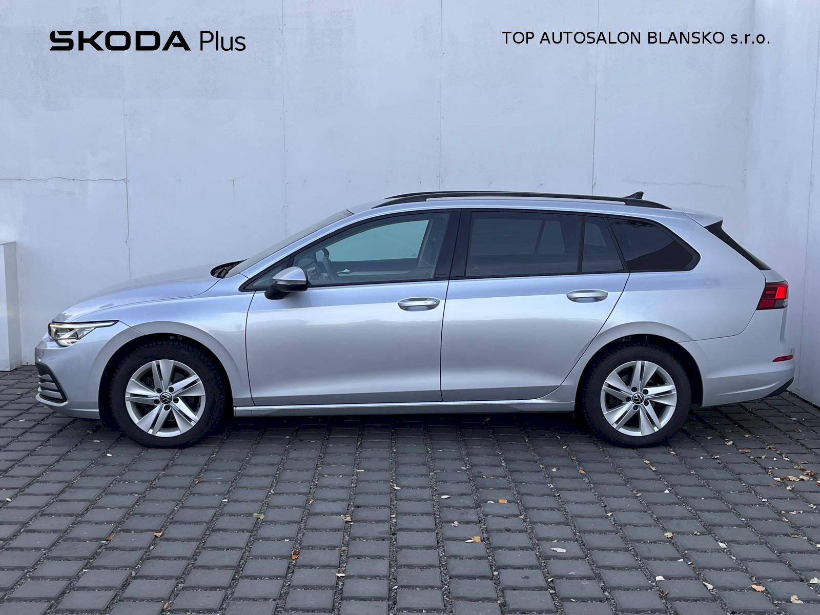 Volkswagen Golf, 1.5 TSI 110kW DSG Variant Life - fotka 3