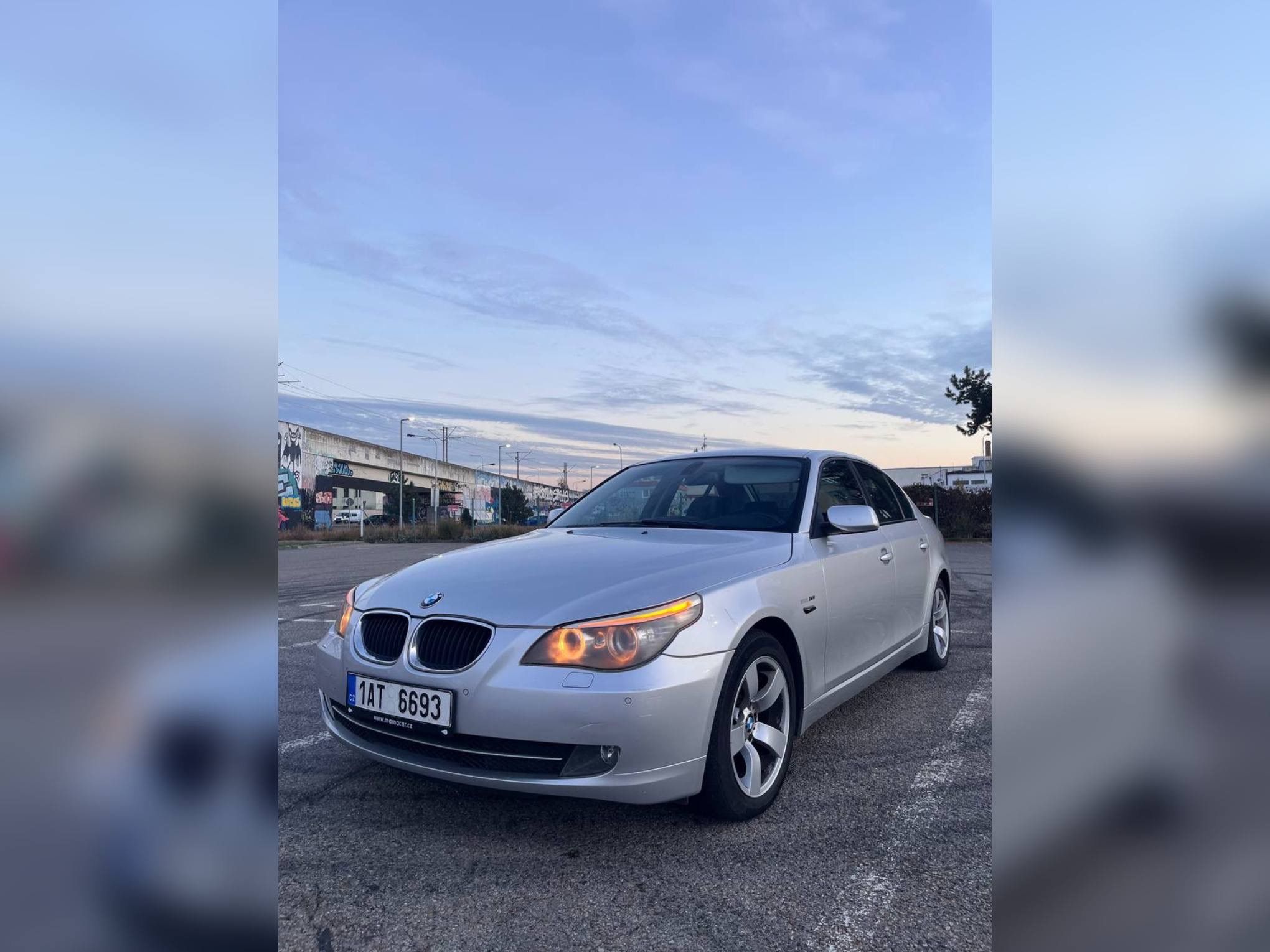 BMW Řada 5, BMW 520D E60 - fotka 3