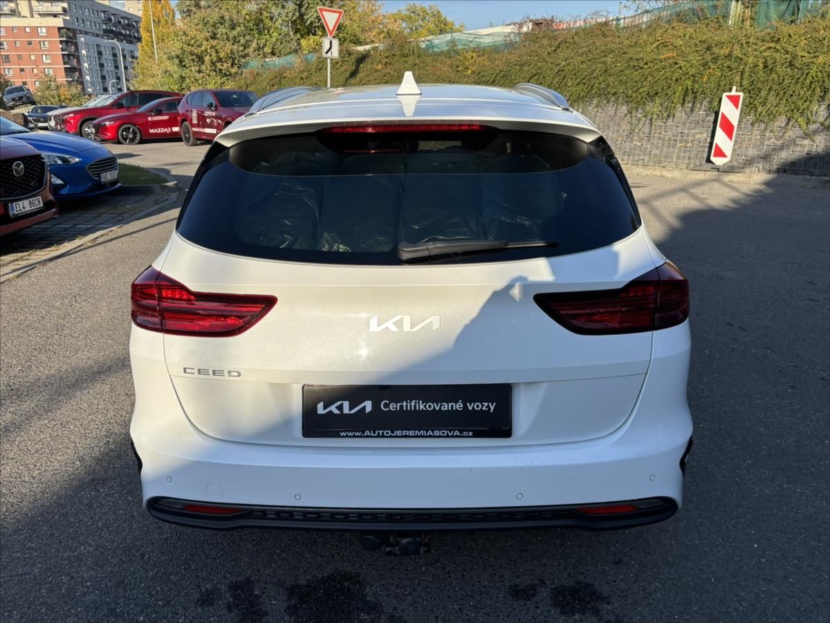 Kia Cee´d, 1,5 TGDi AT TOP ZÁRUKA TAŽNÉ - fotka 4