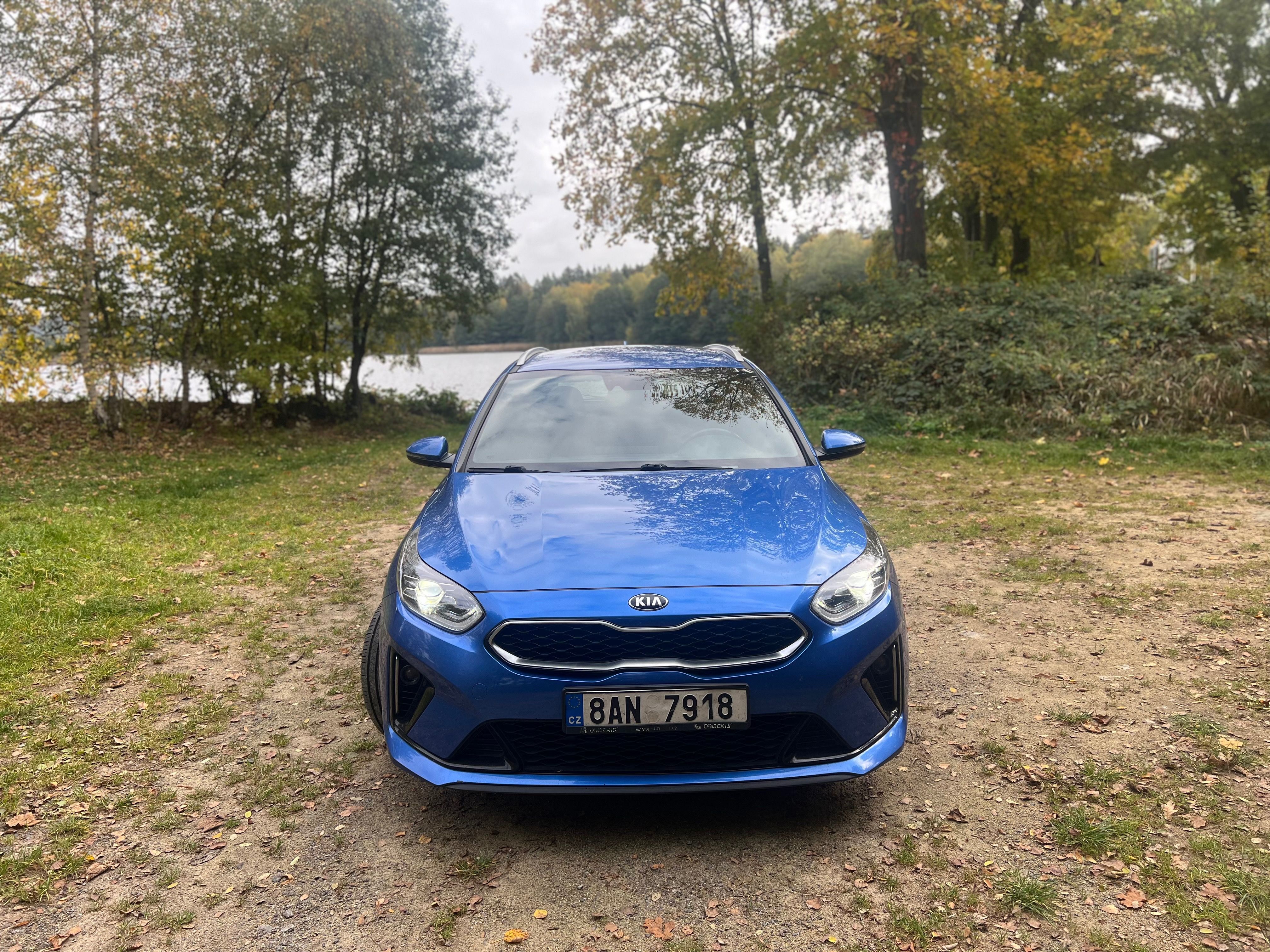 Kia Cee´d, Kia Ceed 1.6CRDI 7DCT GT-Line - fotka 2