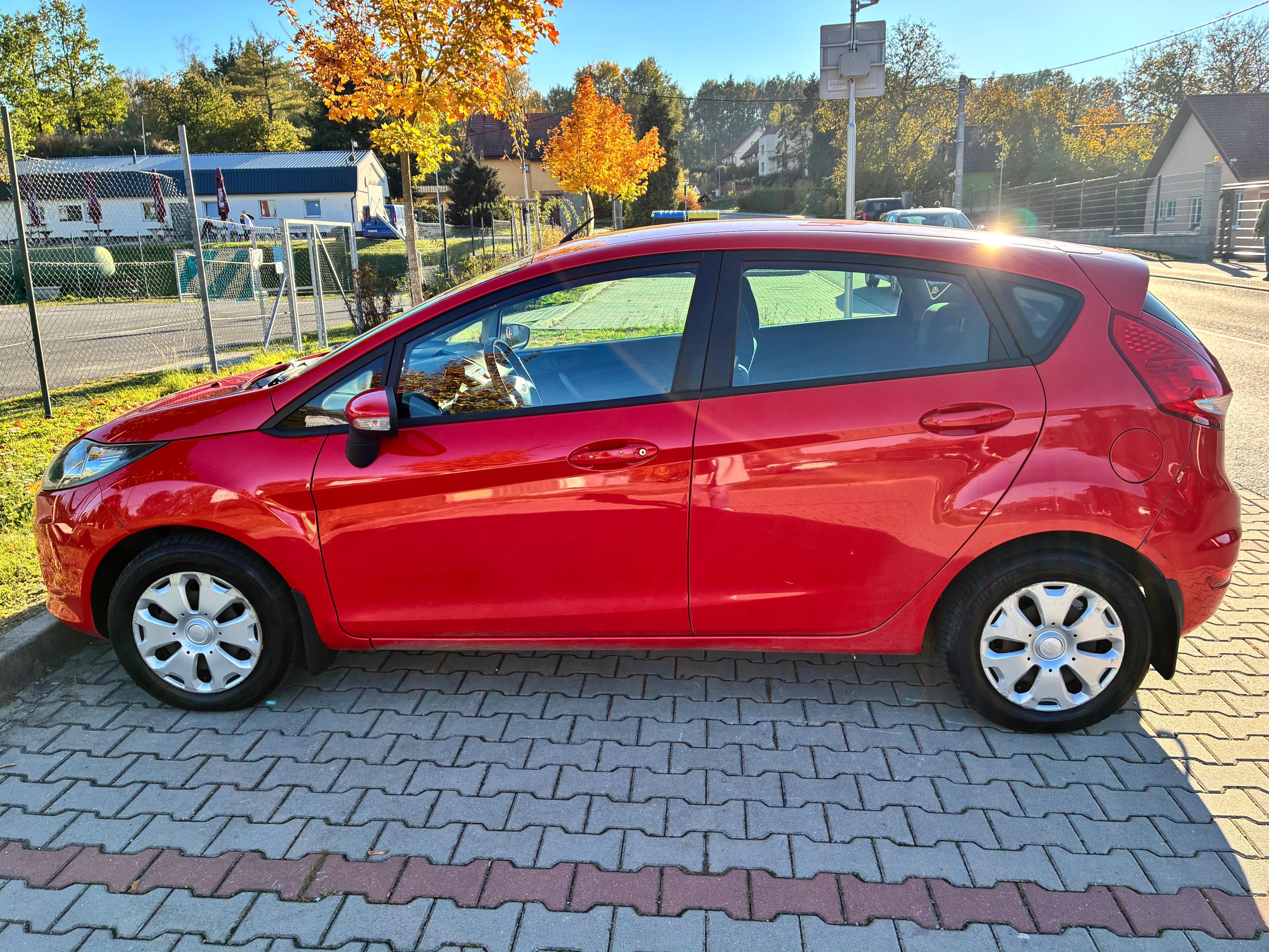 Ford Fiesta - fotka 2