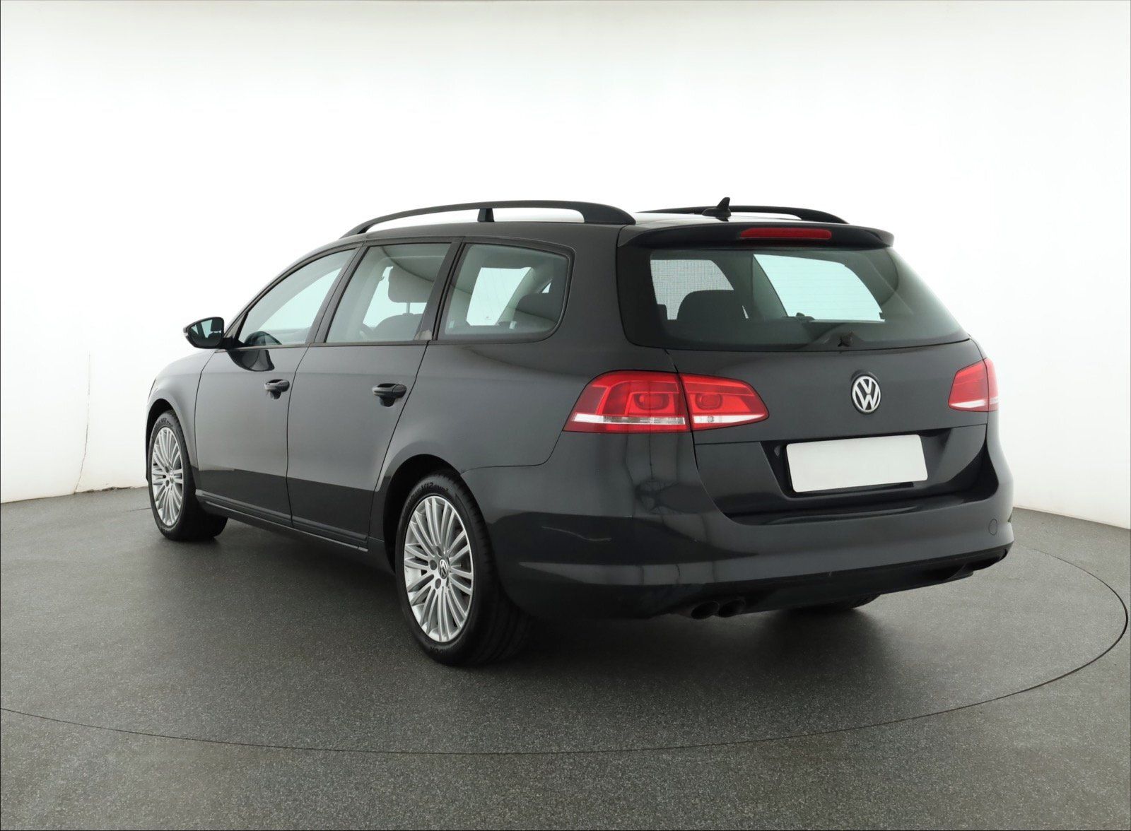 Volkswagen Passat, 2.0 TDI, Comfortline - fotka 4