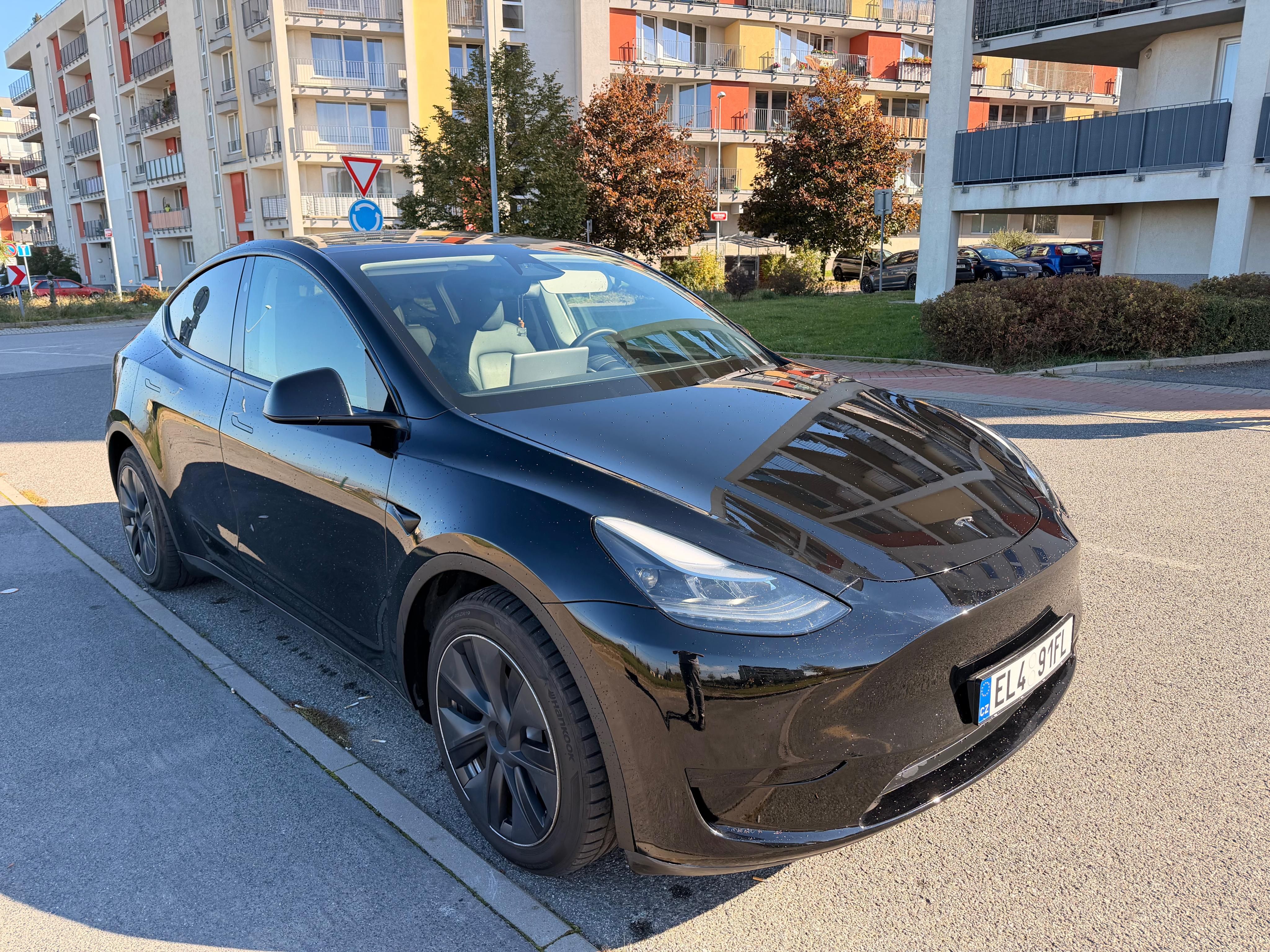 Tesla Model Y, 78k km | HW4 | FSD | -DPH - fotka 3