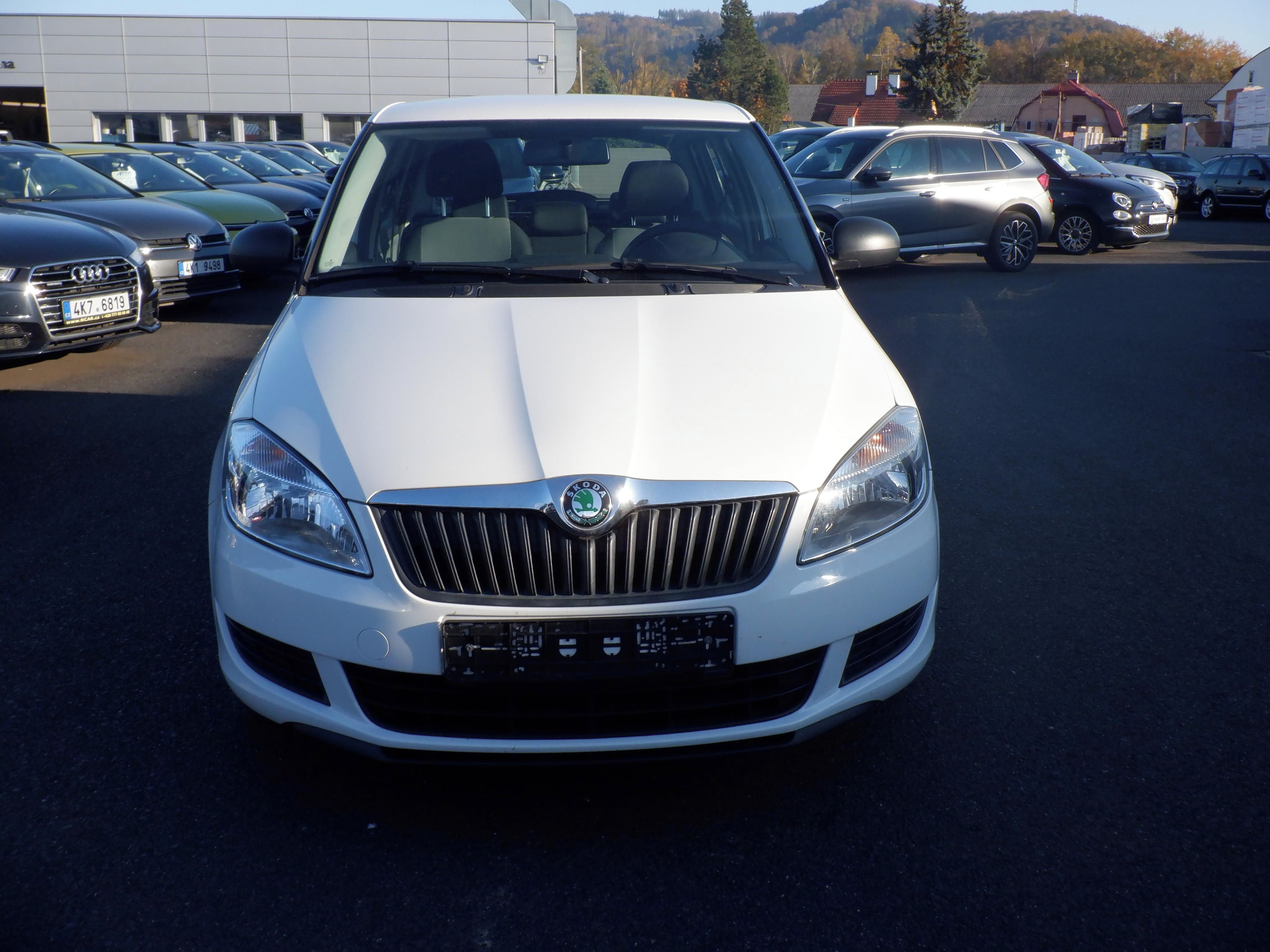 Škoda Fabia, 1.2 TSI 63kW Active - fotka 2