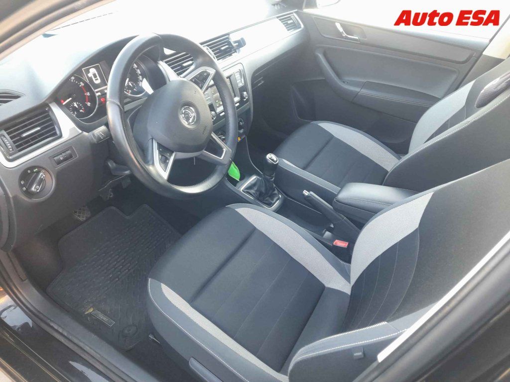 Škoda Rapid, 1.2TSi,2.maj,ČR - fotka 3