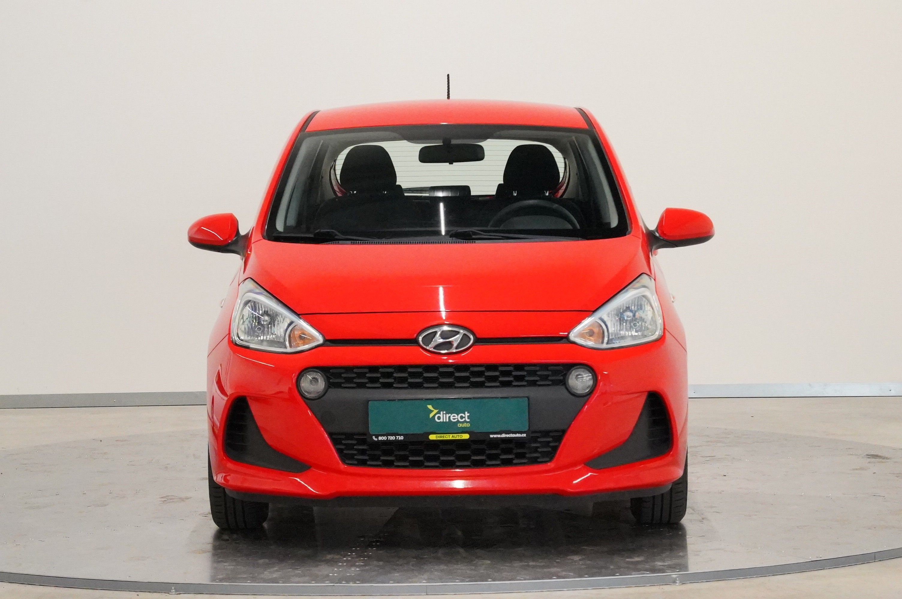 Hyundai i10, 1,0 MPi 49 kW - fotka 4