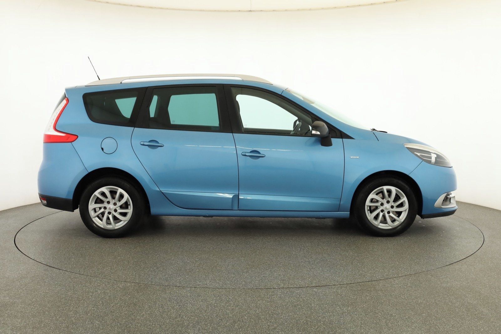 Renault Grand Scénic, 1.2 TCe, Automatická klima - fotka 6