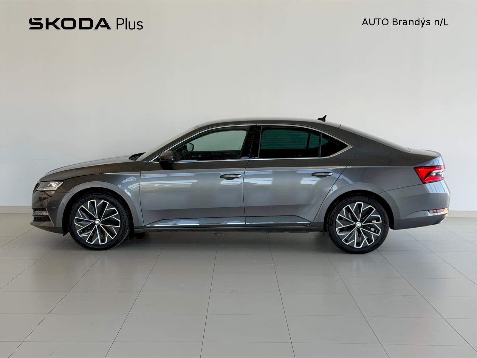 Škoda Superb, iV 1.4 TSI 160 kW DSG L&K - fotka 3