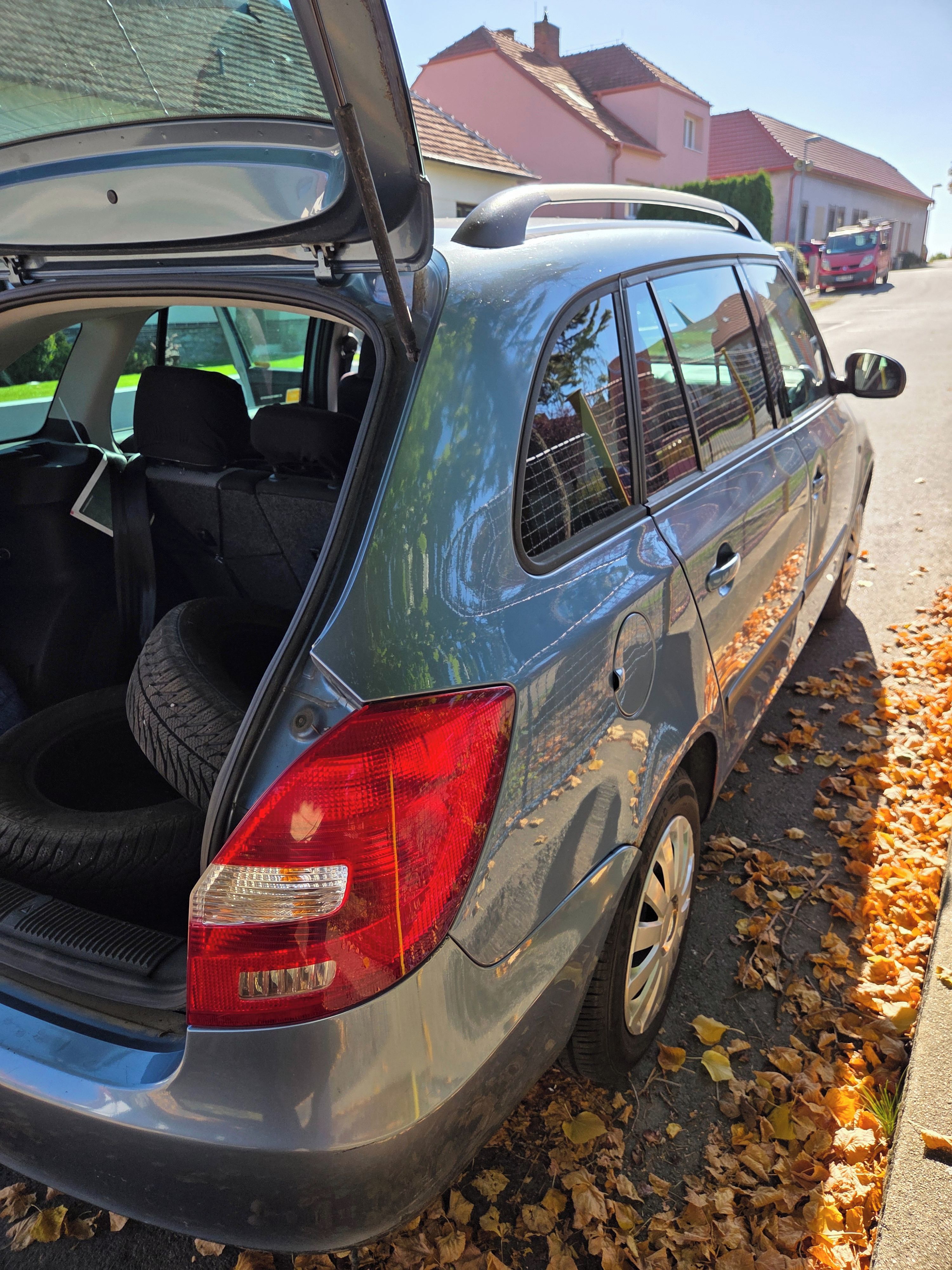 Škoda Fabia, Škoda Fabia II 1.4 16V, 63 kW - fotka 4