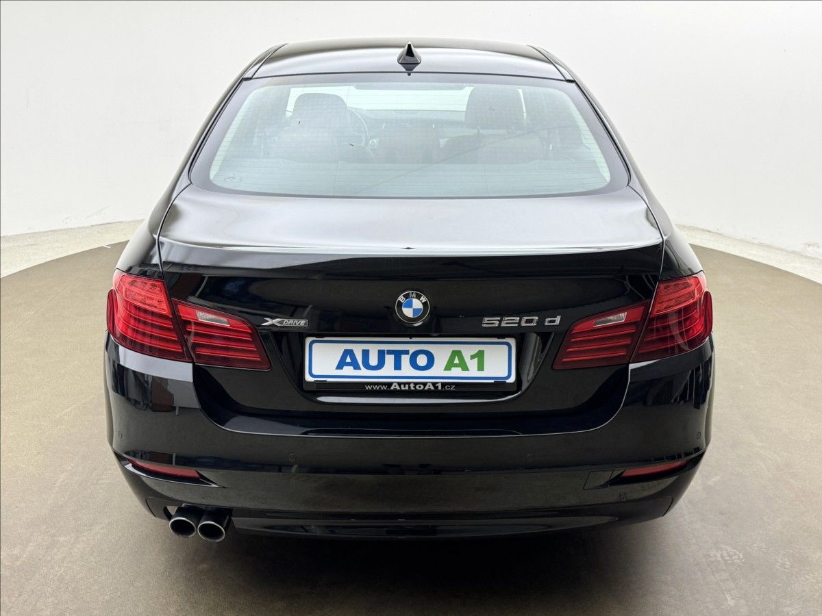BMW Řada 5, 2,0 4X4 KŮŽE SERVIS KAMERA ČR - fotka 5