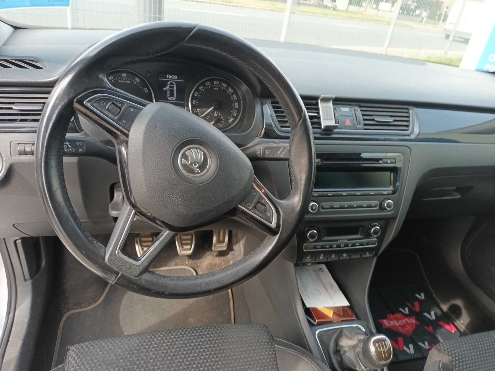 Škoda Rapid, 1.2 TSI, Spaceback, Xenony - fotka 3