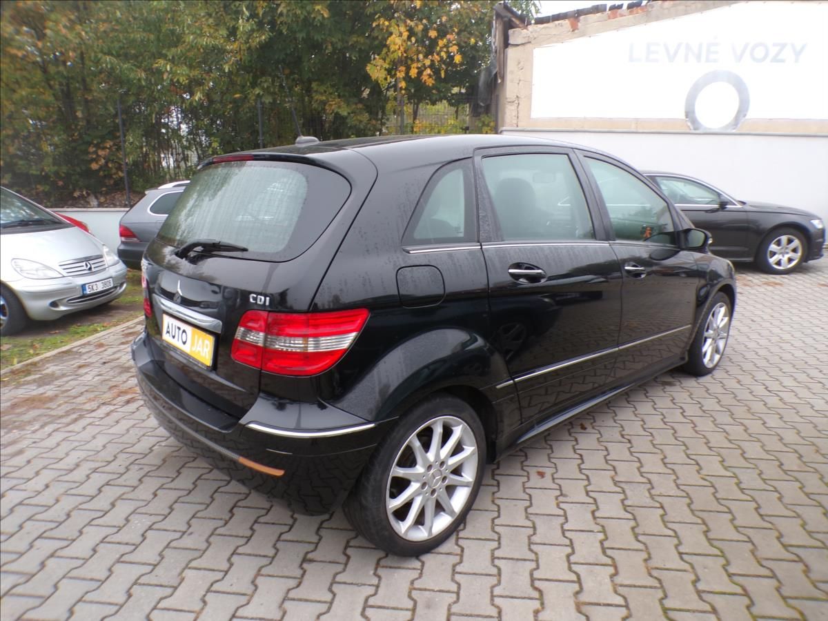 Mercedes-Benz Třídy B, 2,0   200CDI - fotka 5