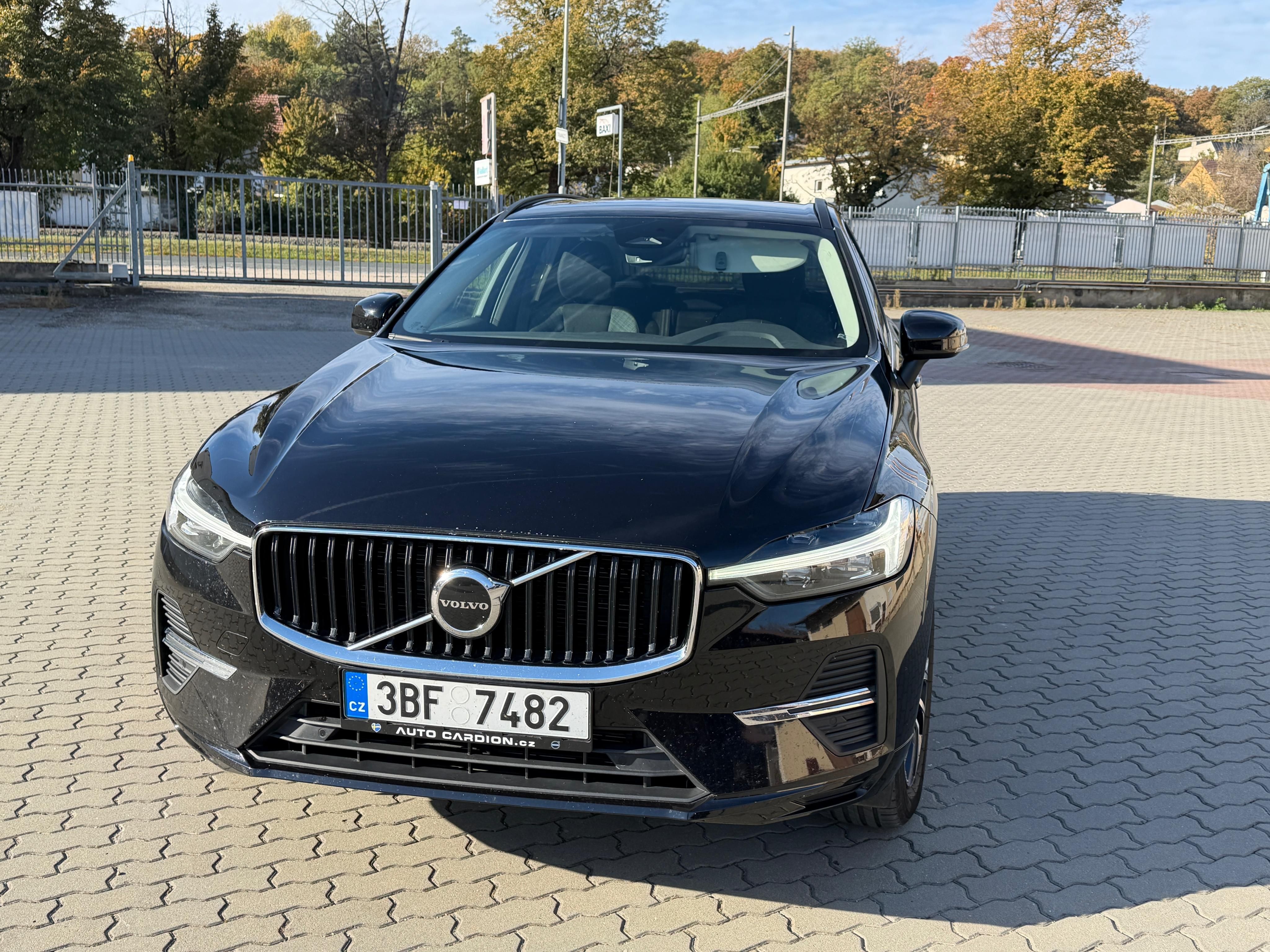 Volvo XC60, Prodám Volvo XC Hybrid - fotka 3