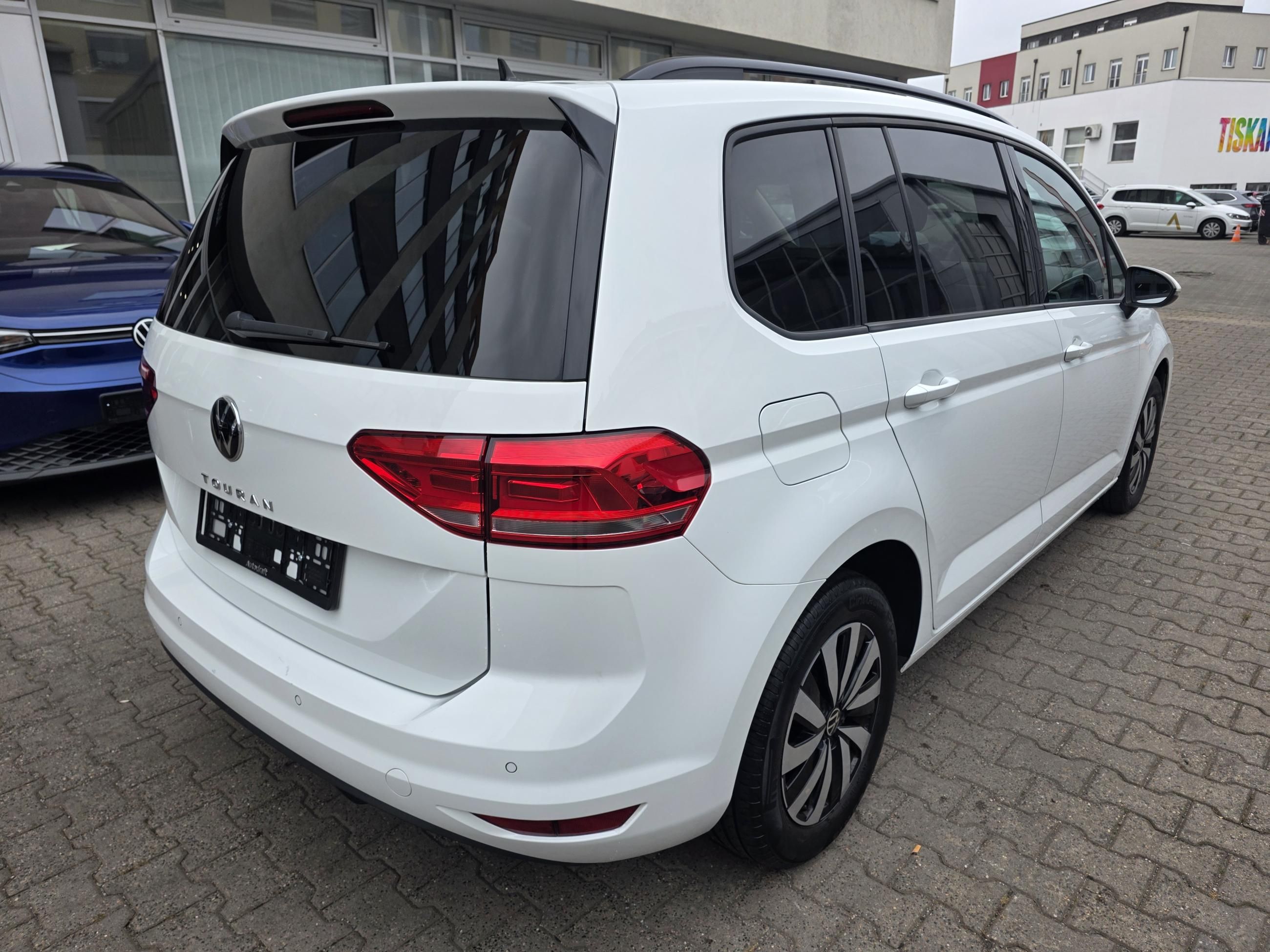 Volkswagen Touran, 2.0 TDI 110kW DSG / Tažné - fotka 6