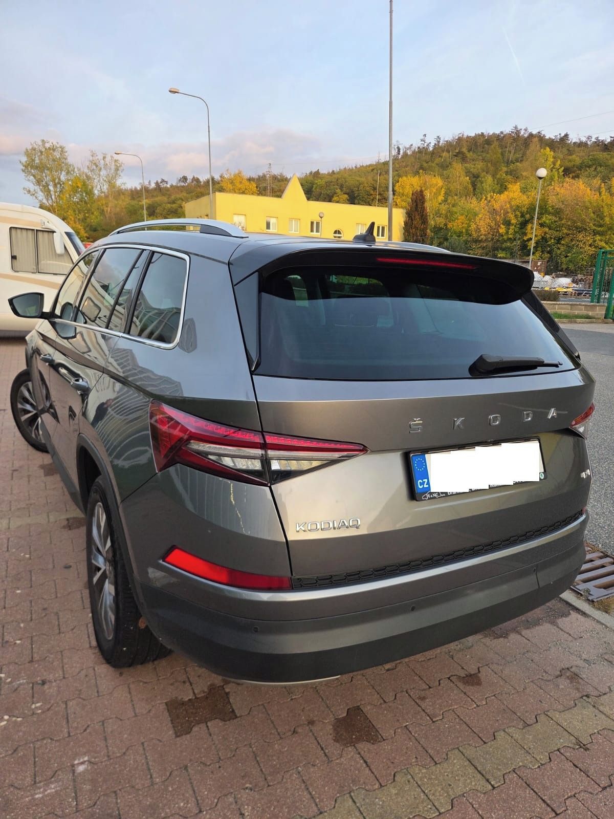 Škoda Kodiaq, 7 míst, 1.9. TDI, 4x4, DPH - fotka 5