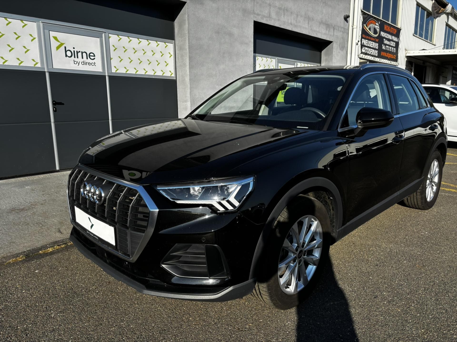 Audi Q3, 40 2.0 TDI (142 kW) TZ 4x4 - fotka 6