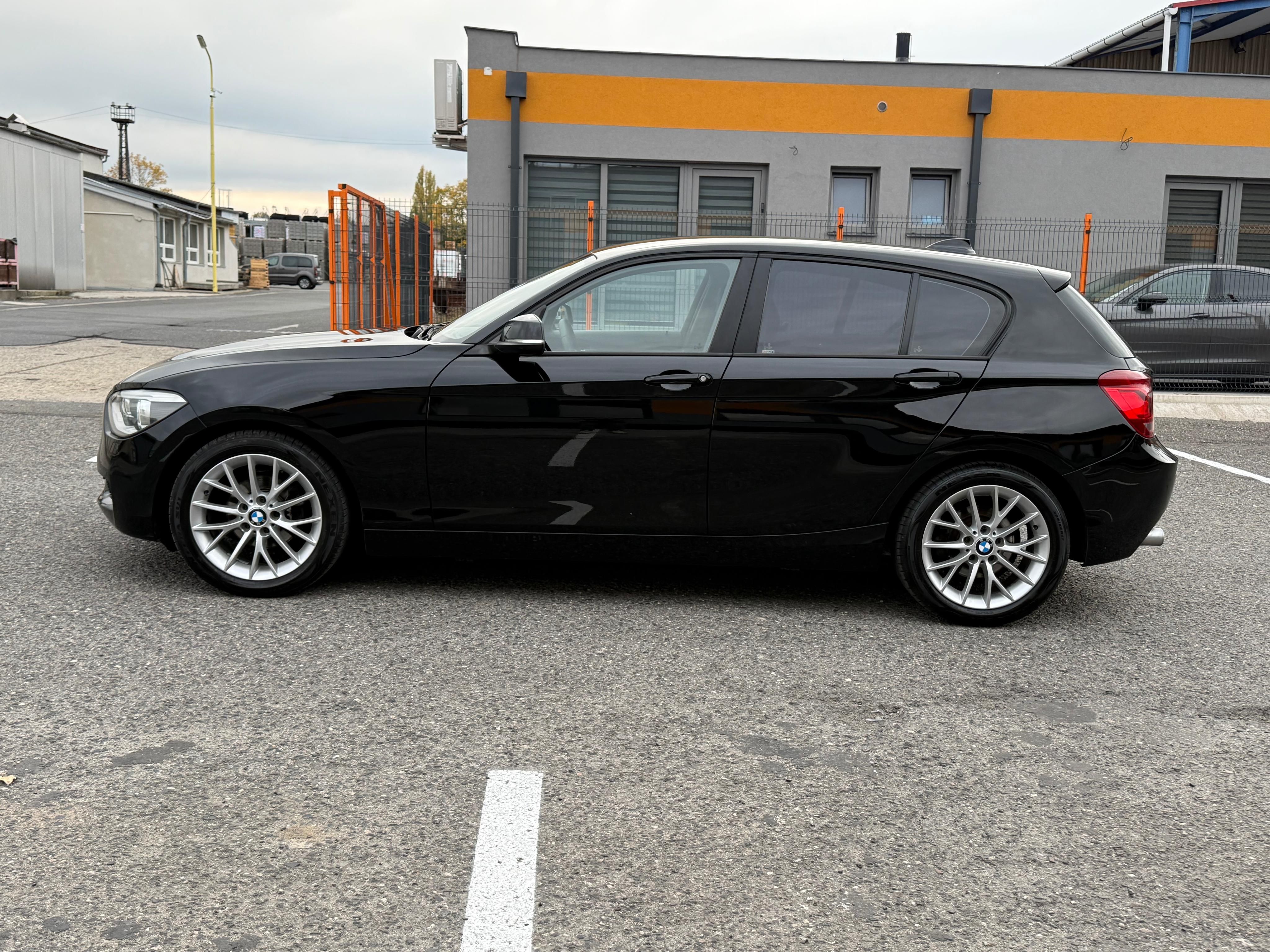 BMW Řada 1, F20, automat, CZ, NAVI - fotka 3