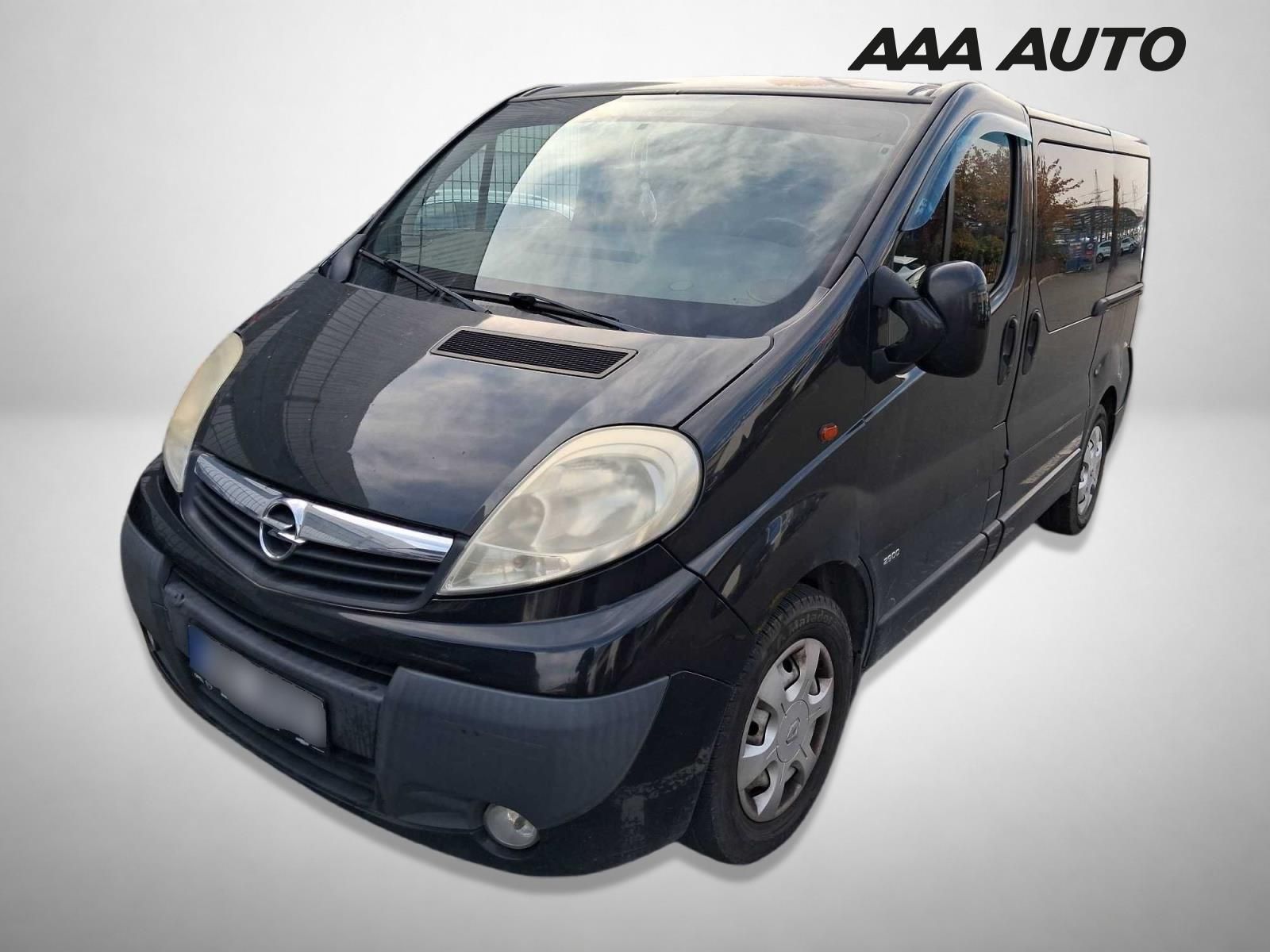 Opel Vivaro, 2.5 CDTI, Bus, 8Míst, Klima