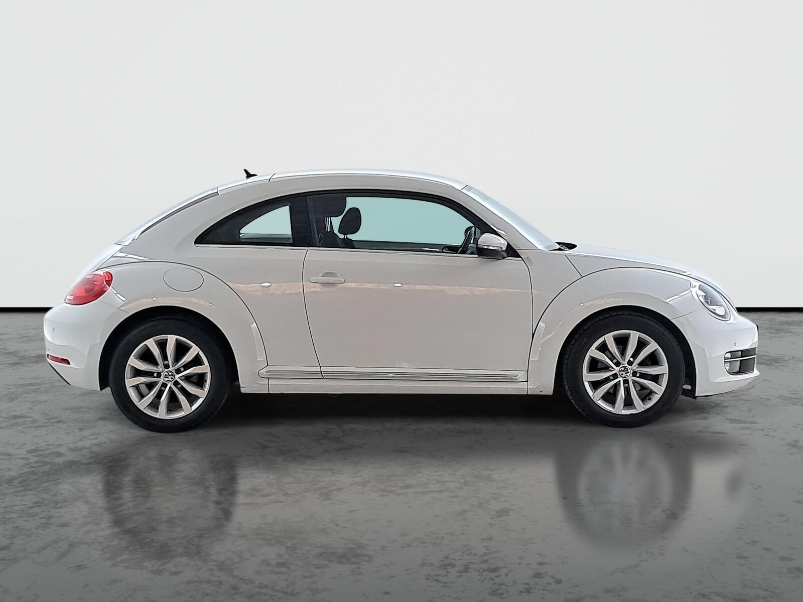 Volkswagen Beetle, 1.2 TSI, ČR,1.maj - fotka 6