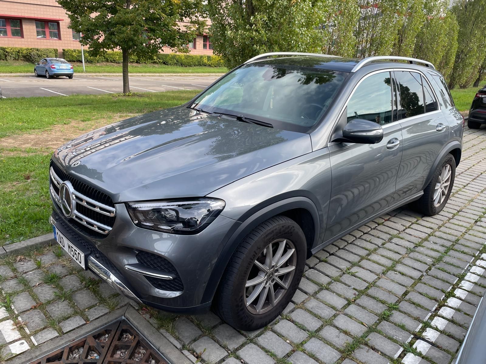 Mercedes-Benz GLE, 450CDI ČR- TOP STAV-TAŽNÉ- - fotka 2