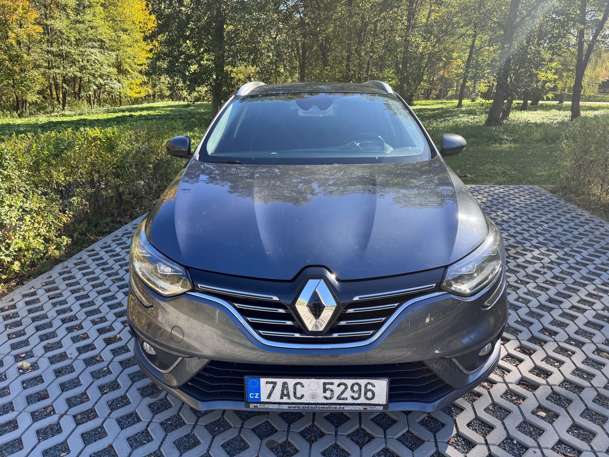 Renault Mégane, Renault Mégane 1,6dCi - fotka 2