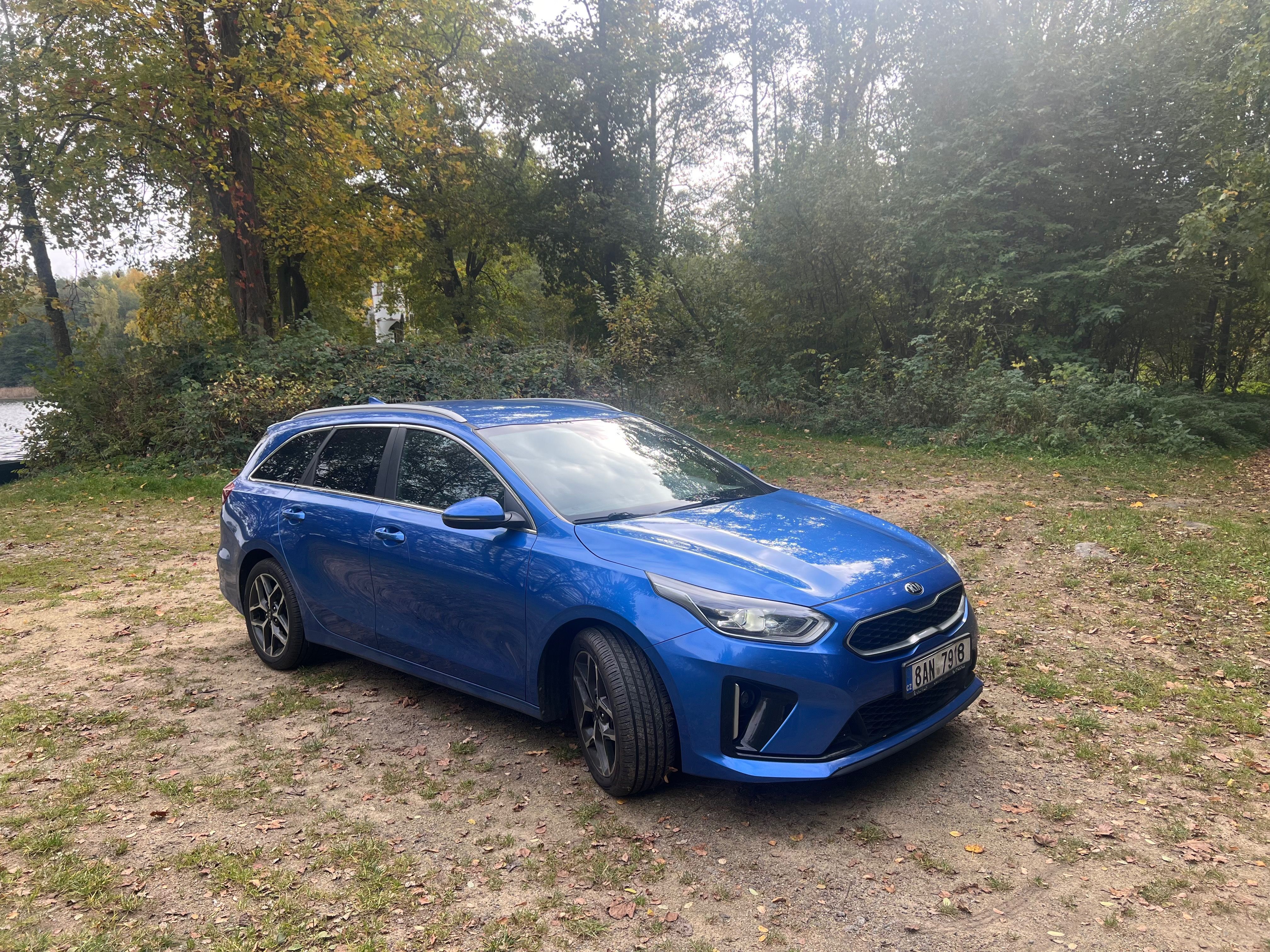 Kia Cee´d, Kia Ceed 1.6CRDI 7DCT GT-Line - fotka 3