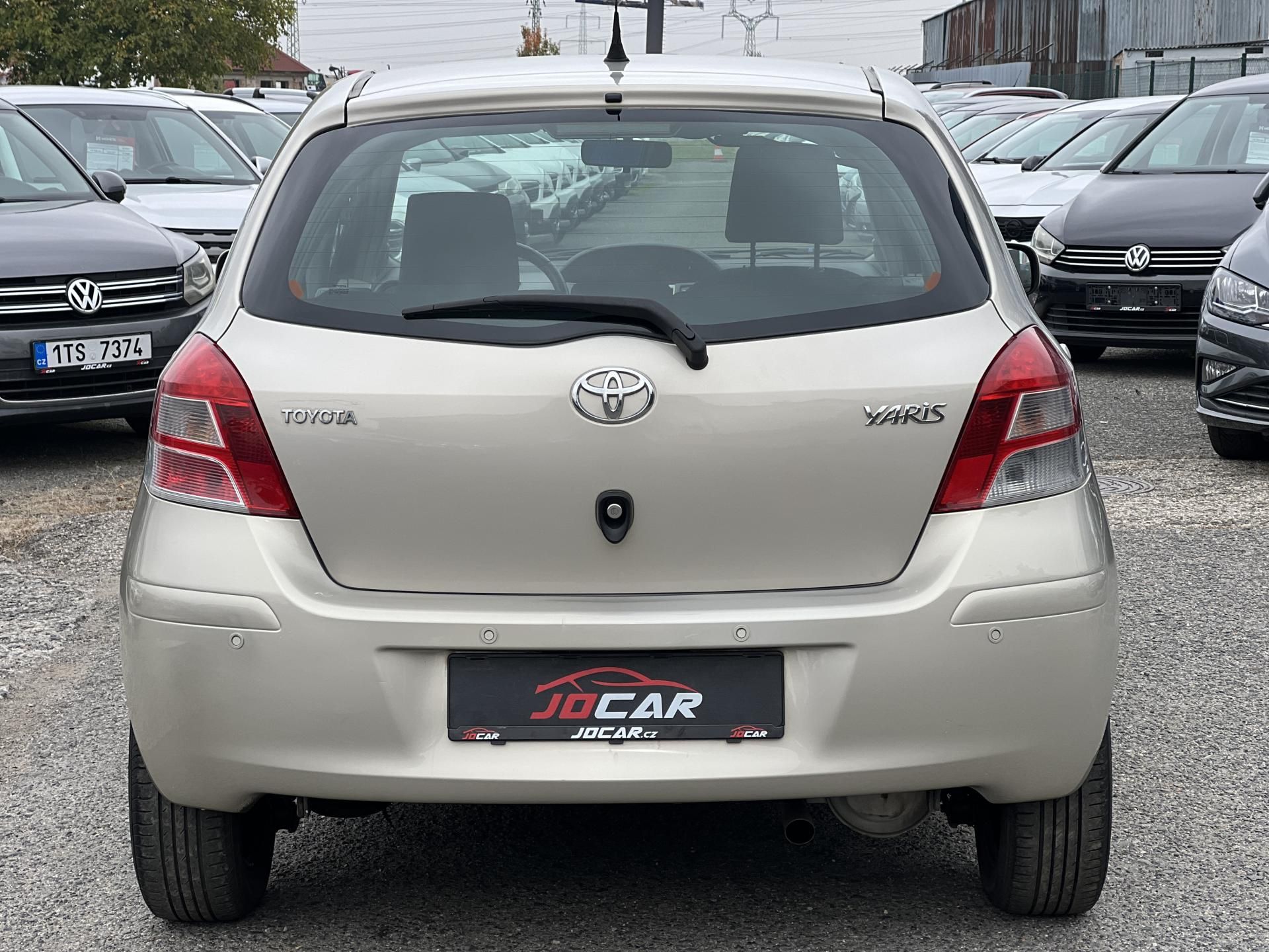 Toyota Yaris, 1.3VVT-i 74kw KLIMA PŮVOD ČR - fotka 6