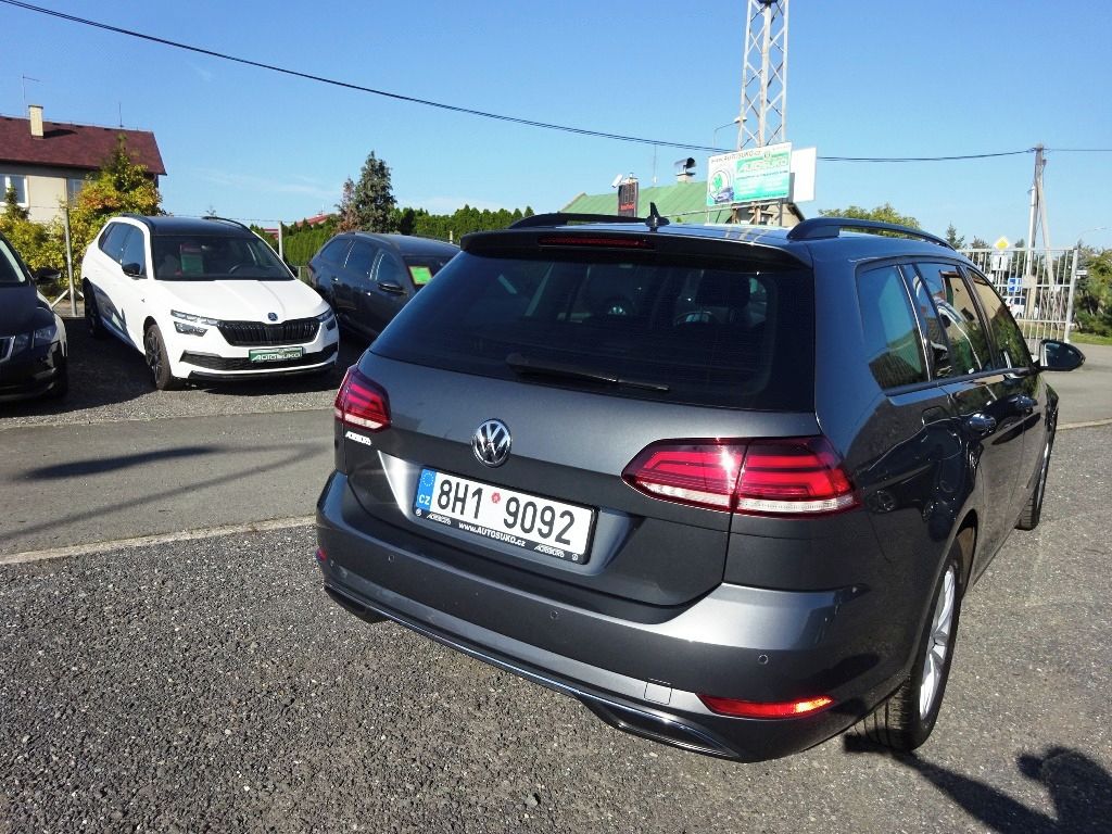 Volkswagen Golf Variant, Comfort 1,6 TDI 85kW+DSG+LED - fotka 6