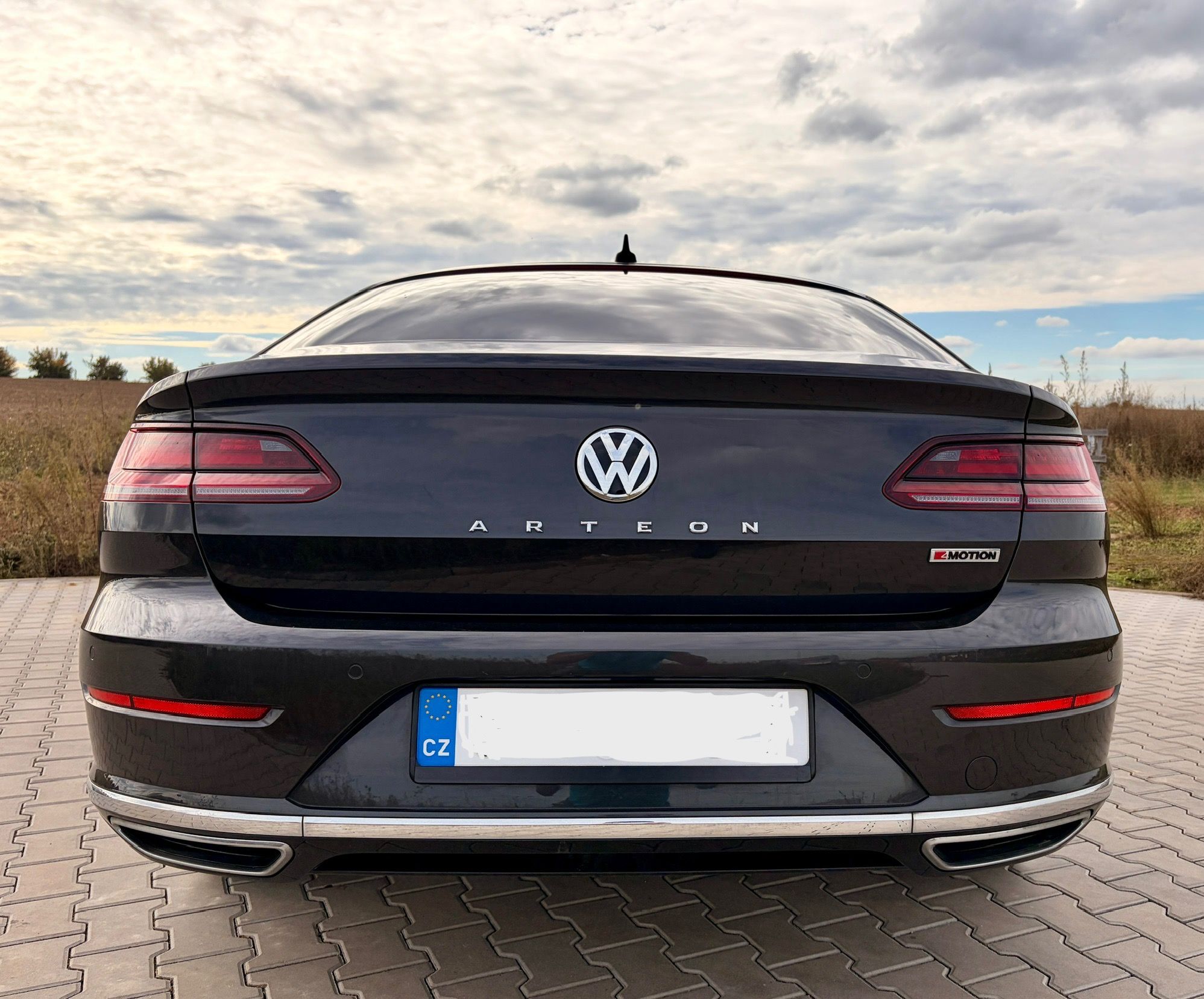 Volkswagen Arteon, 2.0TSI 200kWElegance4x4DSGACC - fotka 4