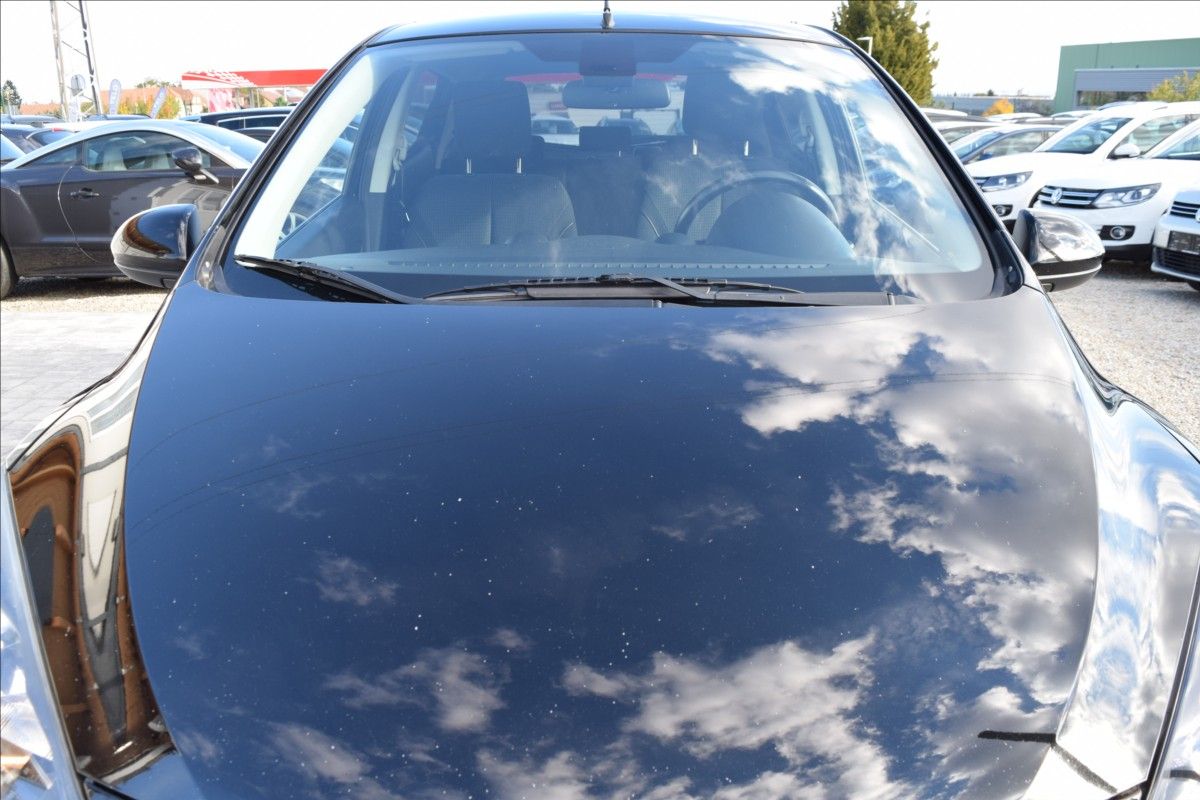 Mazda 2, 1,5 MZR 76KW ALU KLIMA - fotka 3