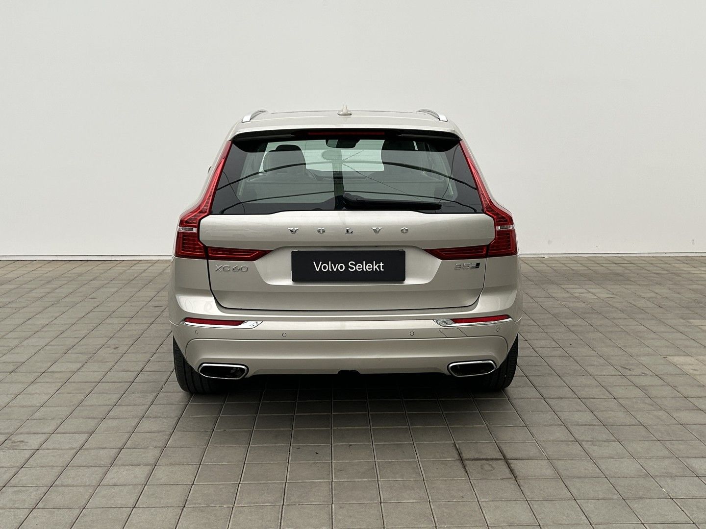 Volvo XC60, 2.0B5 184kW 4x4  Inscription - fotka 5