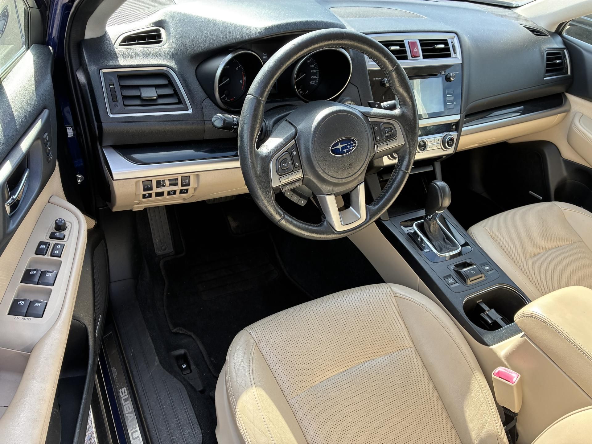 Subaru Outback, 2,0D Sport CVT - fotka 6