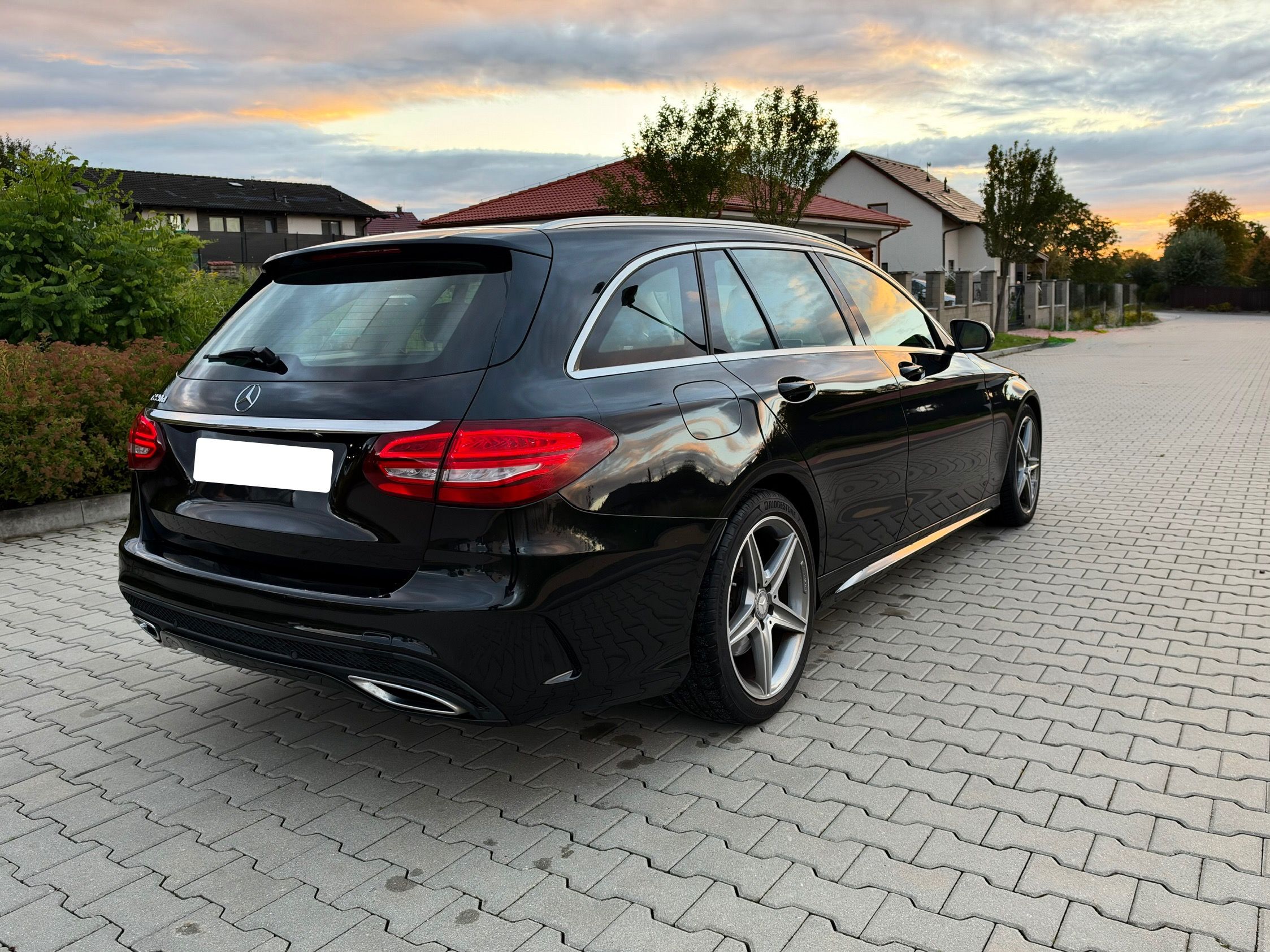 Mercedes-Benz Třídy C, 125Kw,AMG Line, tažné - fotka 4