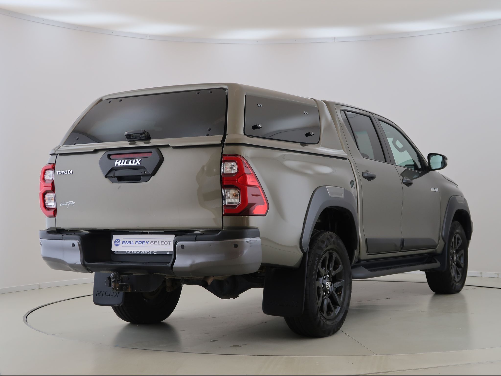 Toyota Hilux, 2.8D,Invincible,4X4,CZ,1Maj - fotka 5