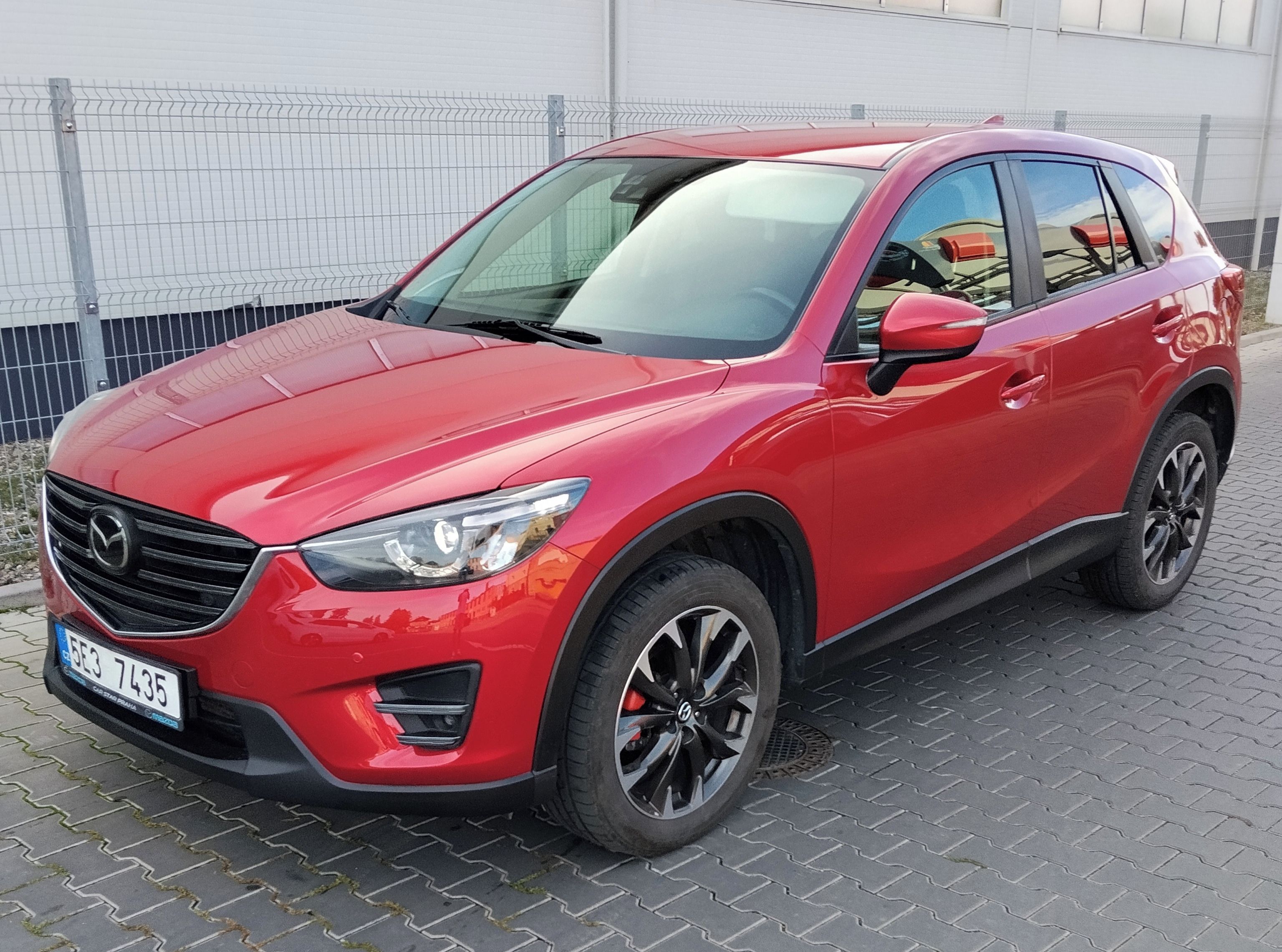 Mazda CX-5, 2.2 AWD - servisováno - fotka 2