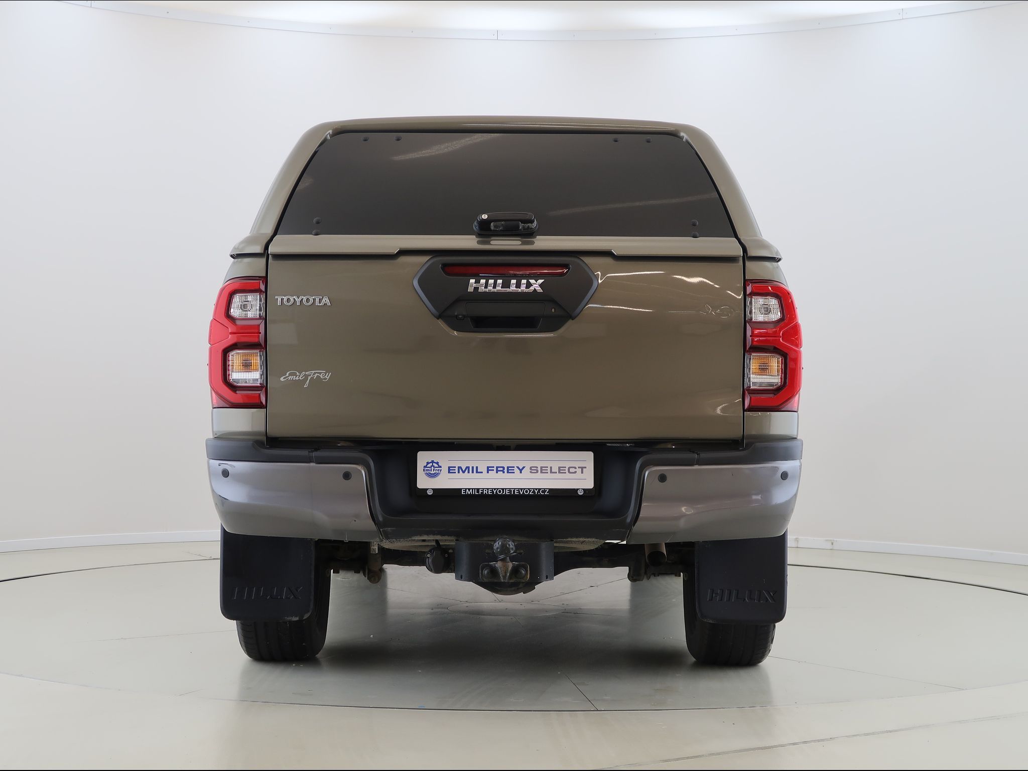 Toyota Hilux, 2.8D,Invincible,4X4,CZ,1Maj - fotka 6