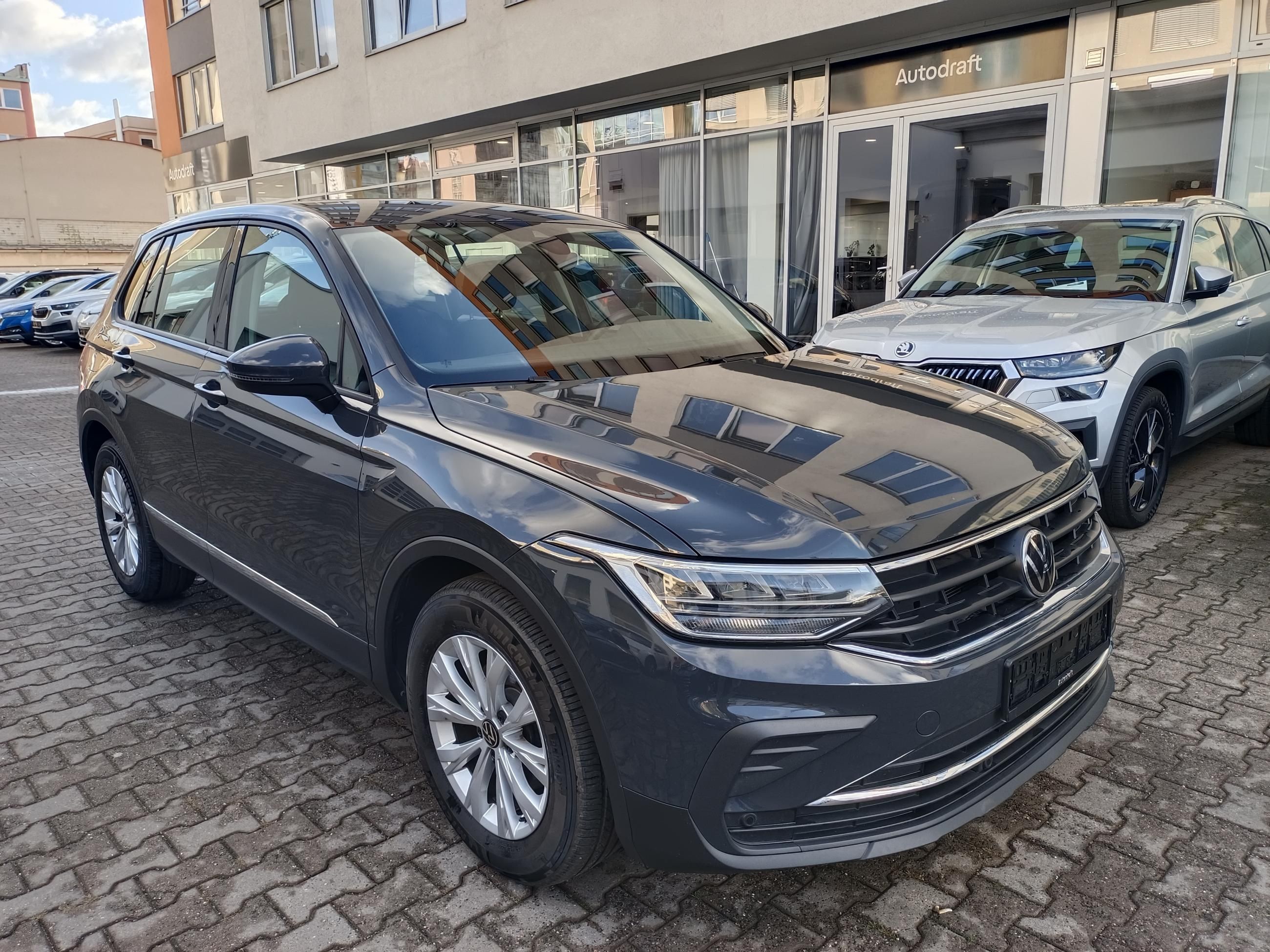 Volkswagen Tiguan, 2.0 TDI 110kW DSG / Tažné