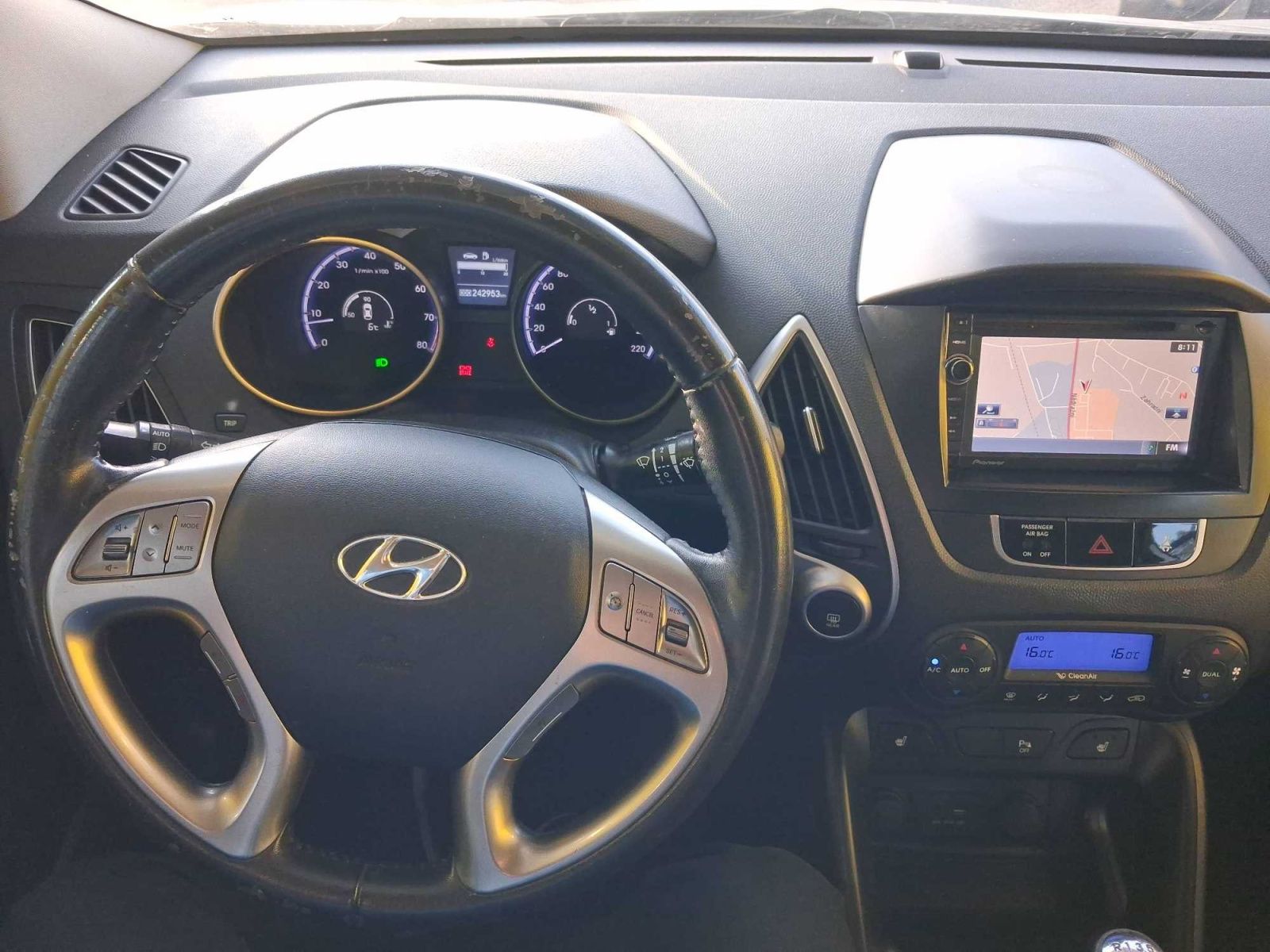Hyundai ix35, 1.6 GDI, Serv.kniha - fotka 3
