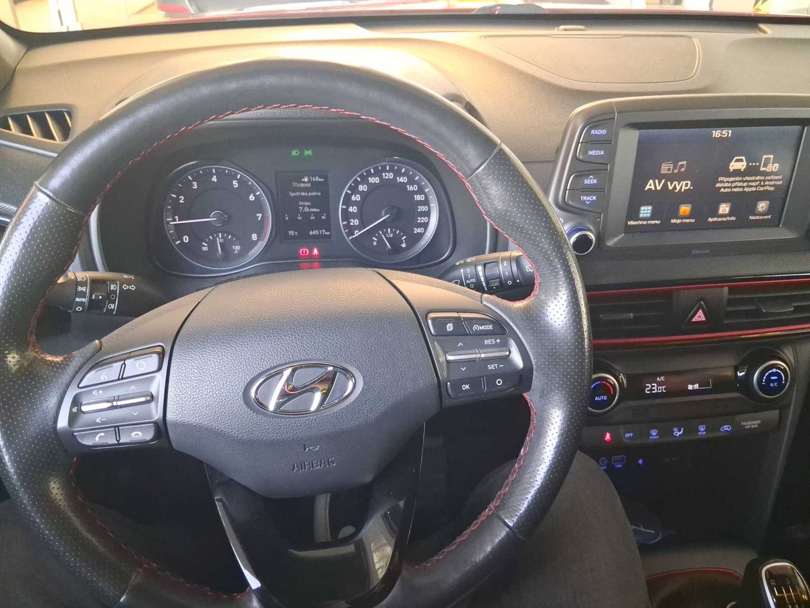 Hyundai Kona, 1.0 T-GDI, Premium, Serv.kniha - fotka 3