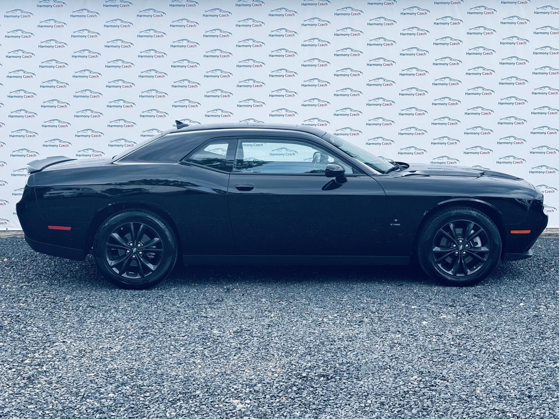 Dodge Challenger, 3.6 V6 227kW, 4x4, ČR, DPH - fotka 4