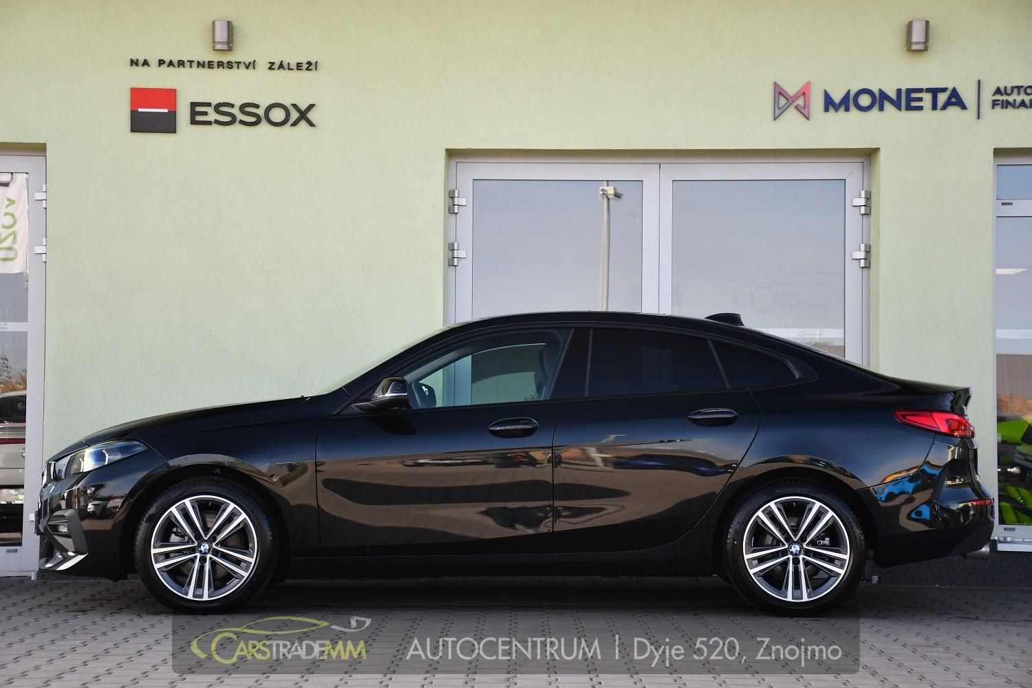 BMW Řada 2, 218i ČR 1.MAJ PANO - fotka 2