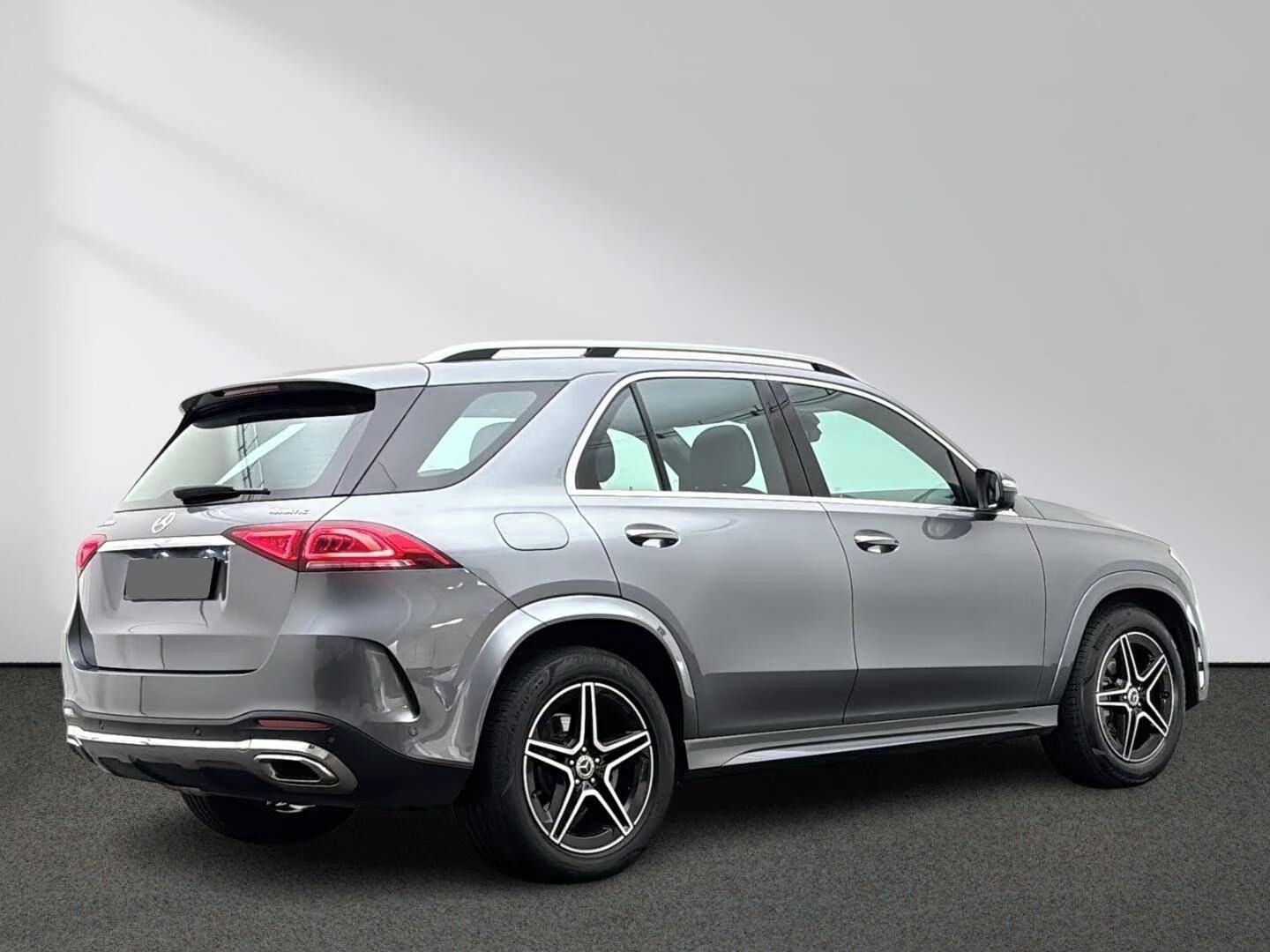Mercedes-Benz GLE, 300 d 4M AMG*Kůže*Pano*Navi* - fotka 2