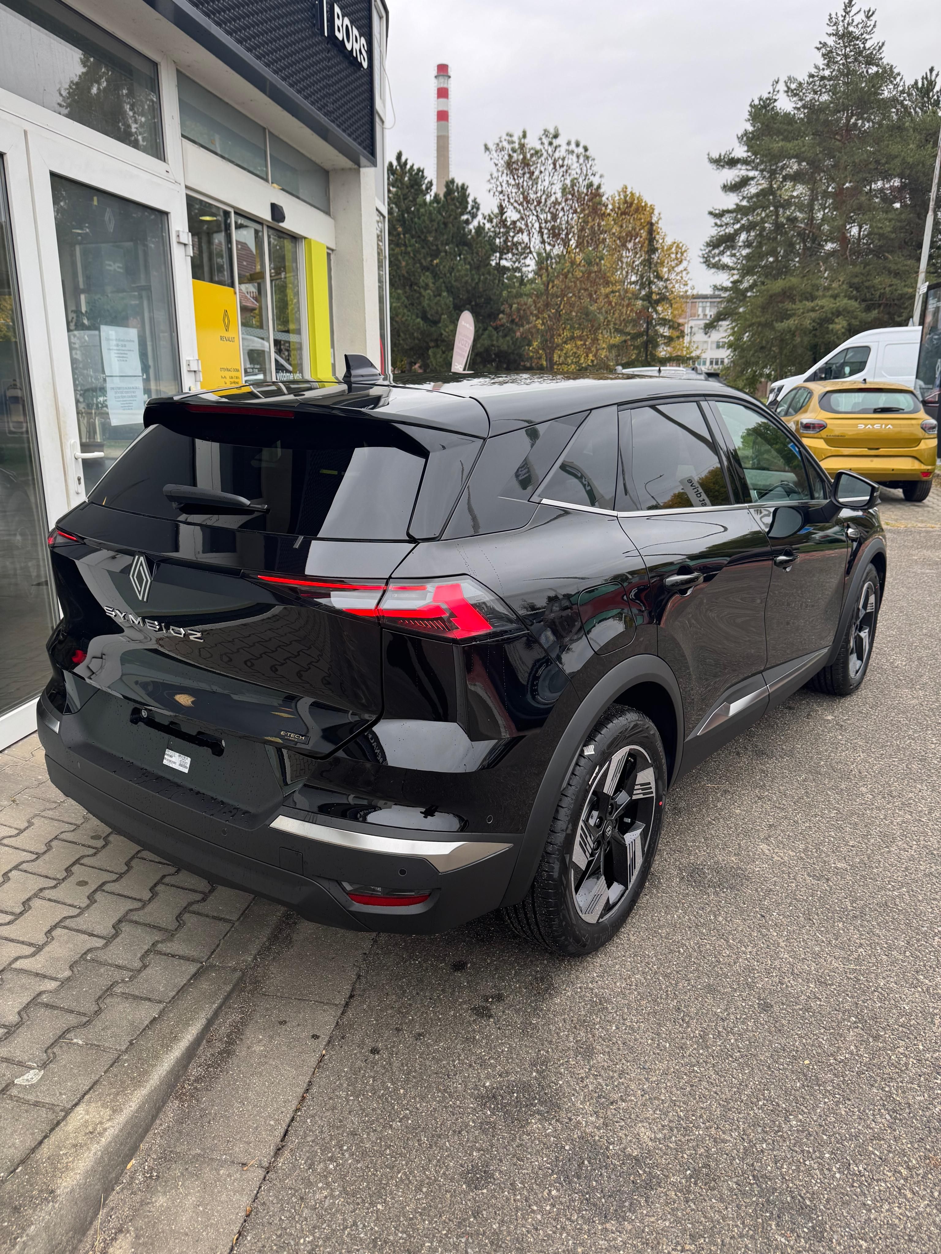 Renault Symbioz, Techno full hybrid E-tech 160 - fotka 3