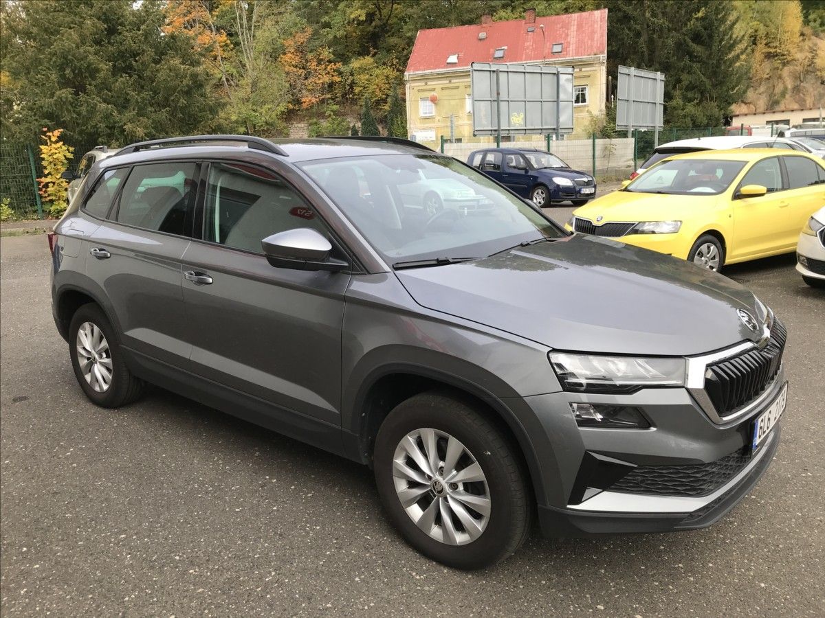 Škoda Karoq, 2,0 TDi 4x4 DSG 110kW - fotka 4