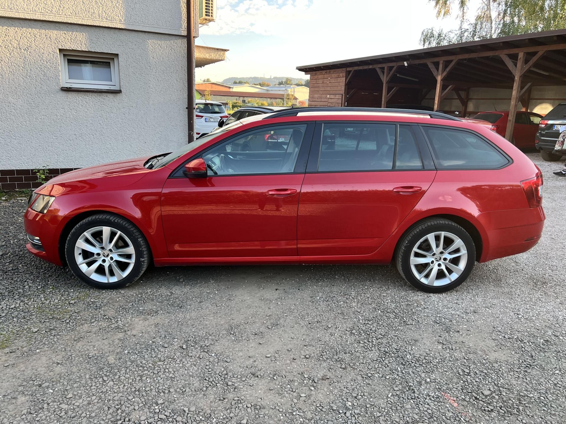 Škoda Octavia, 2.0TDI 110KW,DSG,NAVI,TZ,KůŽE - fotka 4