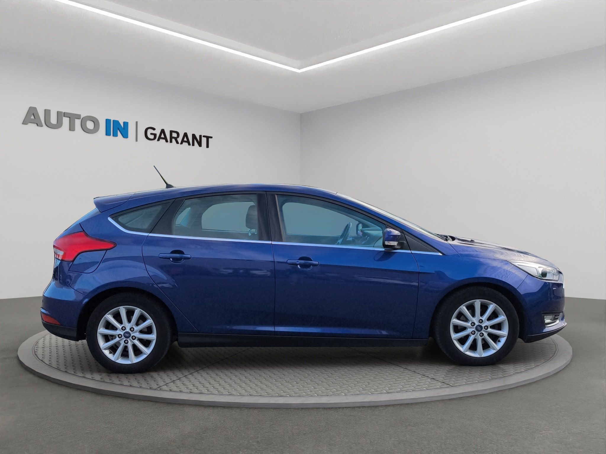 Ford Focus, 1.0 EcoBoost 92kW, Serv. - fotka 4